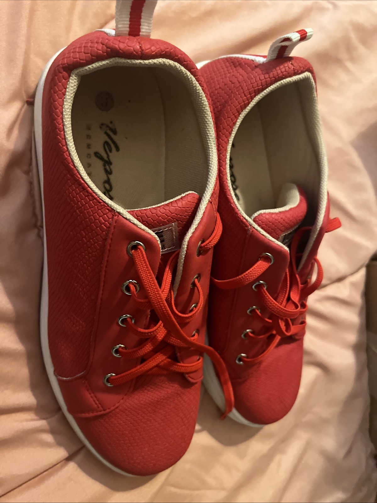 VEPOSE Women’s Running Shoes Size 8 Tennis Sneakers Sports Athletic RED VG
