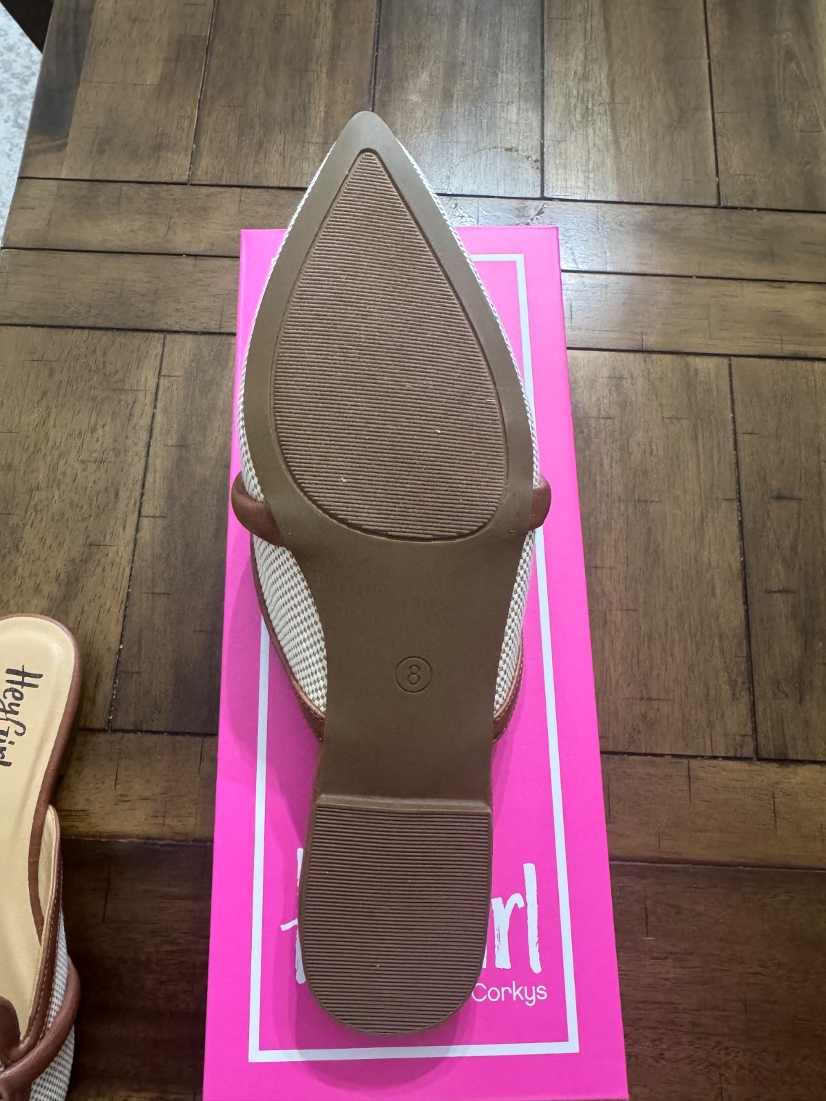 Hey Girl by Corkys Bourbon Tip Flats-Size 8 NWT