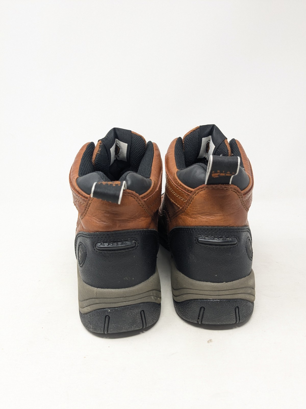 New Ariat Style 70080 ATS Womens Terrain Hiking Endurance Brown Boots Size 7.5B