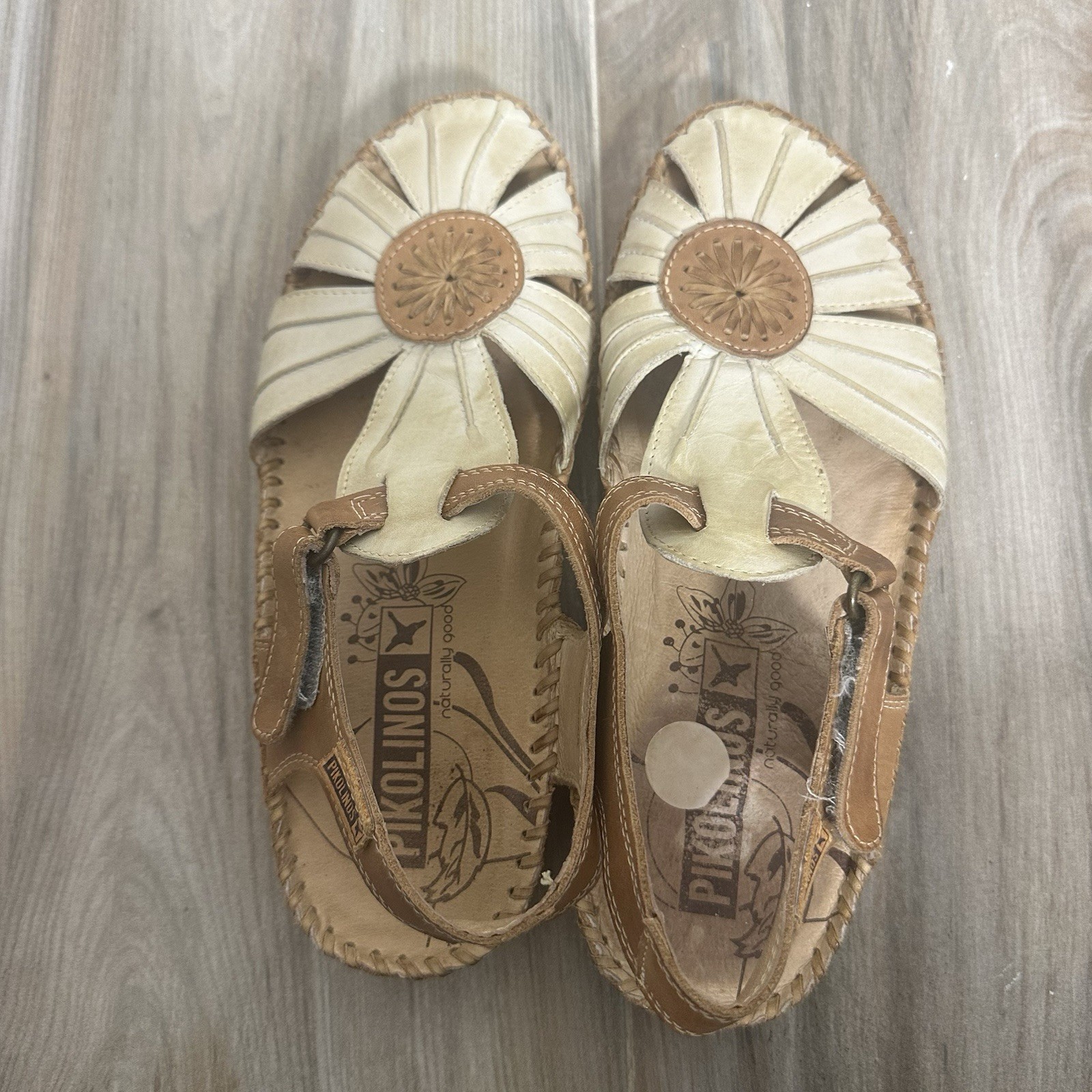 PIKOLINOS EU 37/US 6.5- 7 White & Brandy Leather Floral Sandals Casual Travel