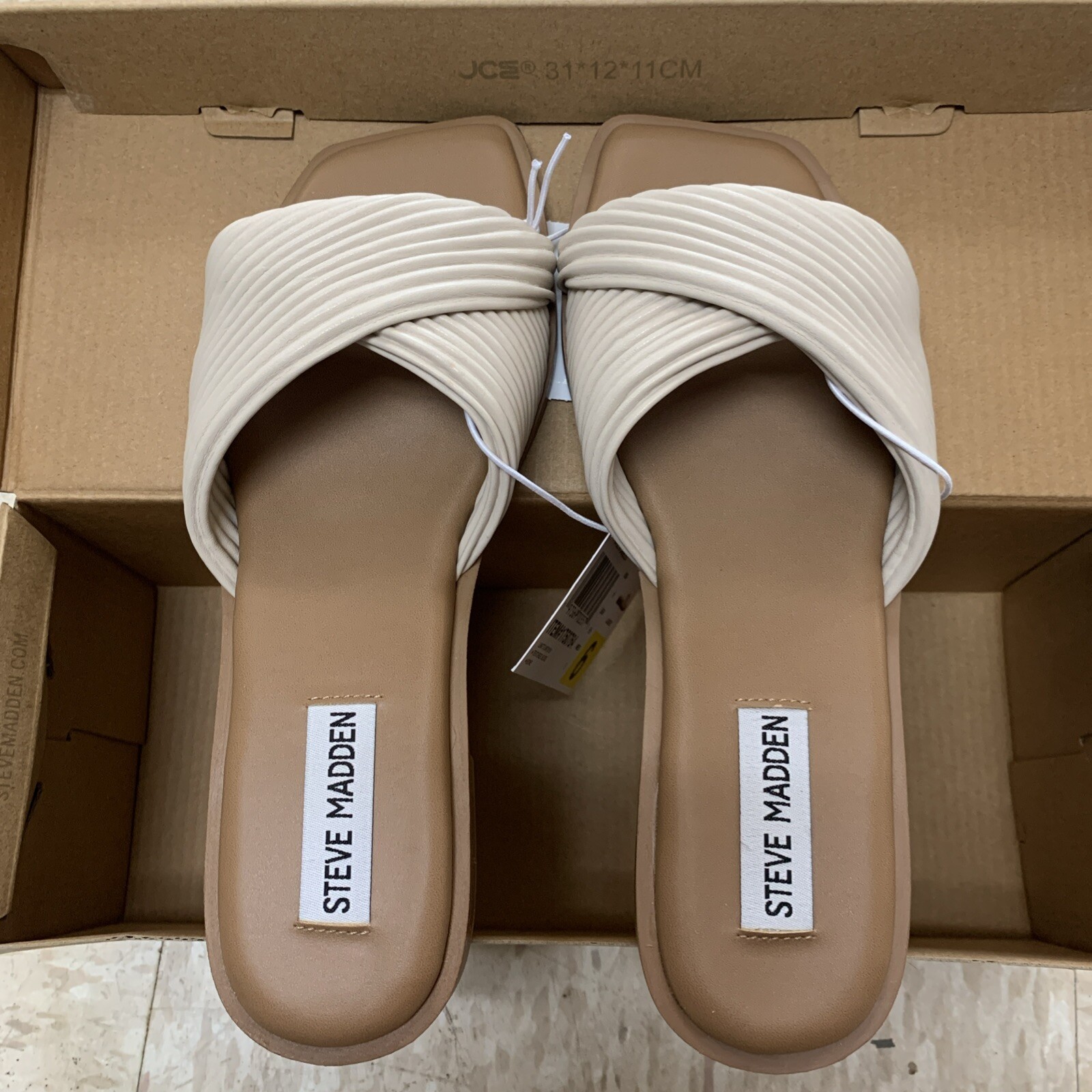 Steve Madden Women’s Limitt Textured Slide Flat Sandal, Bone Beige Size 8 NIB