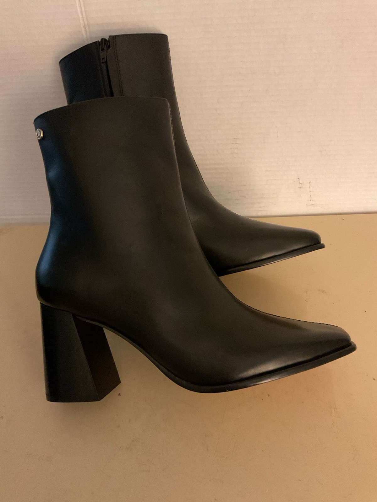 Jatarea Women Black Leather Chelsea Heel Boots US 11 Euro 42 UK 9