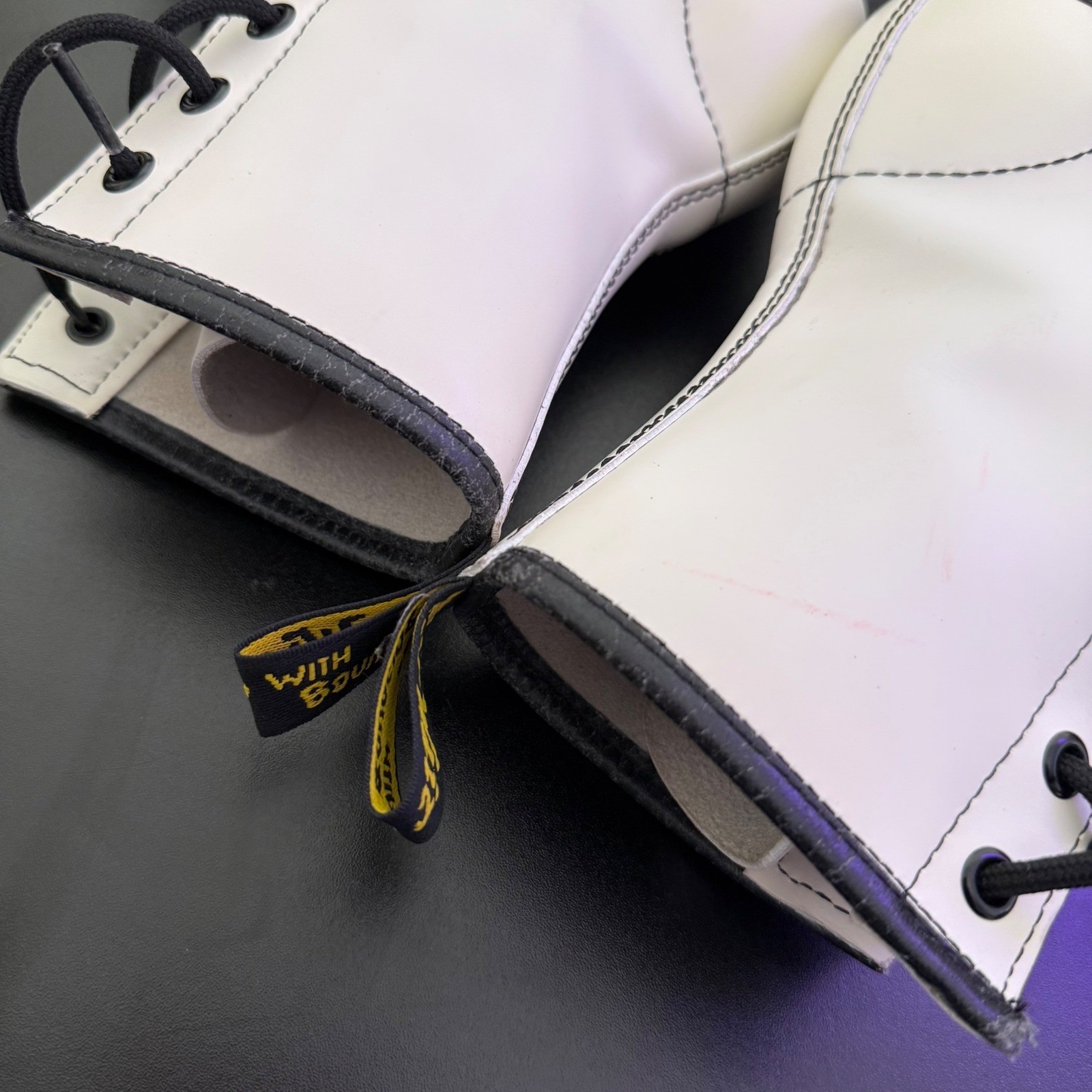Dr Martens Darcie Heels White Leather Lace Up Boots Size 7 Statement Chunky