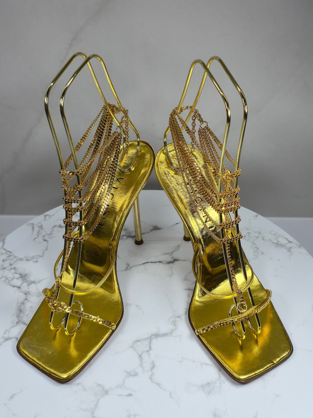 Vicini Vintage Gold Chain Strappy High Heel Sandals Size 39 Y2K Metallic Design