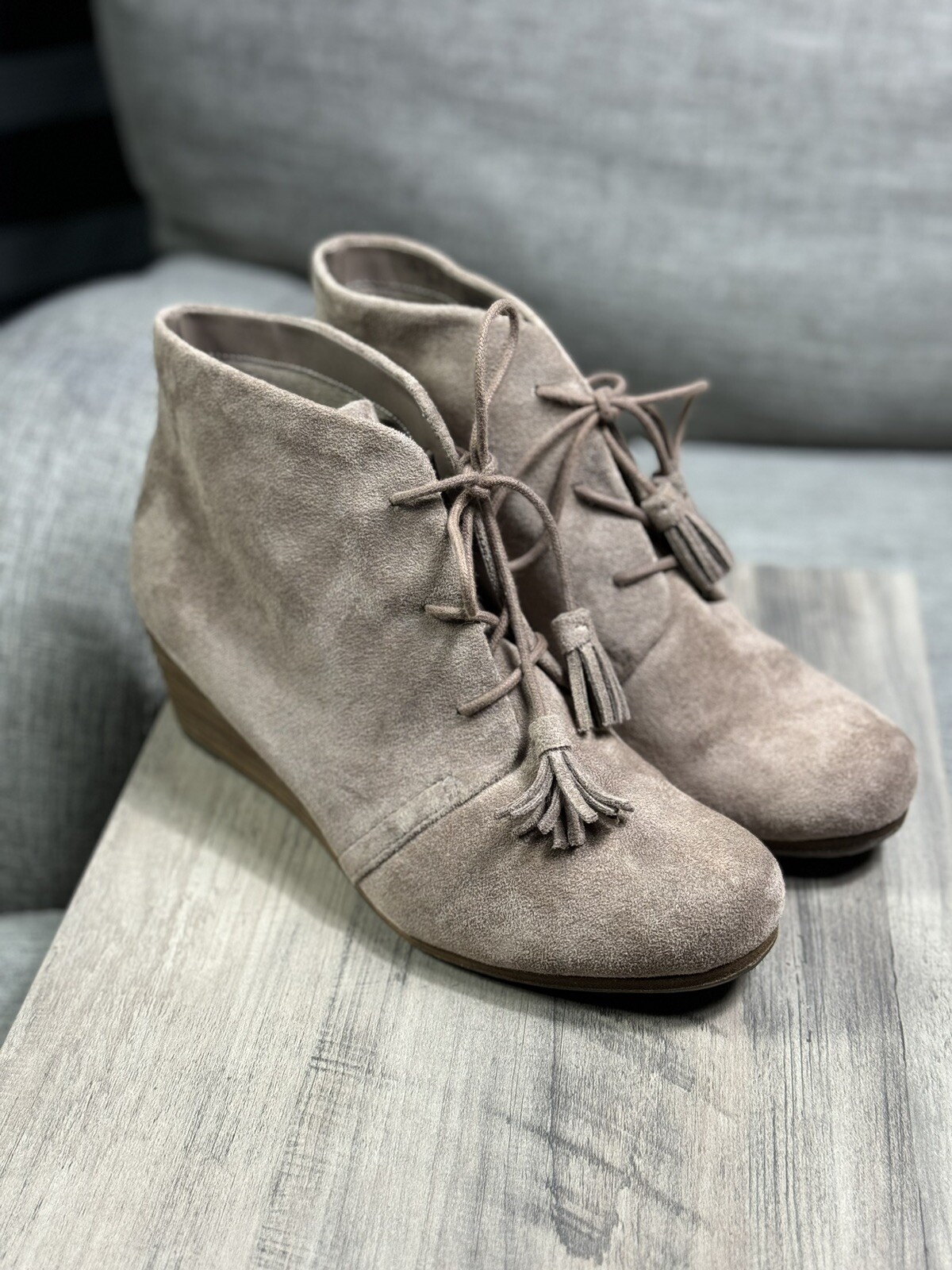 Dr. Scholl’s Dakota Wedge Ankle Boots Women’s Size 9.5 M Tan