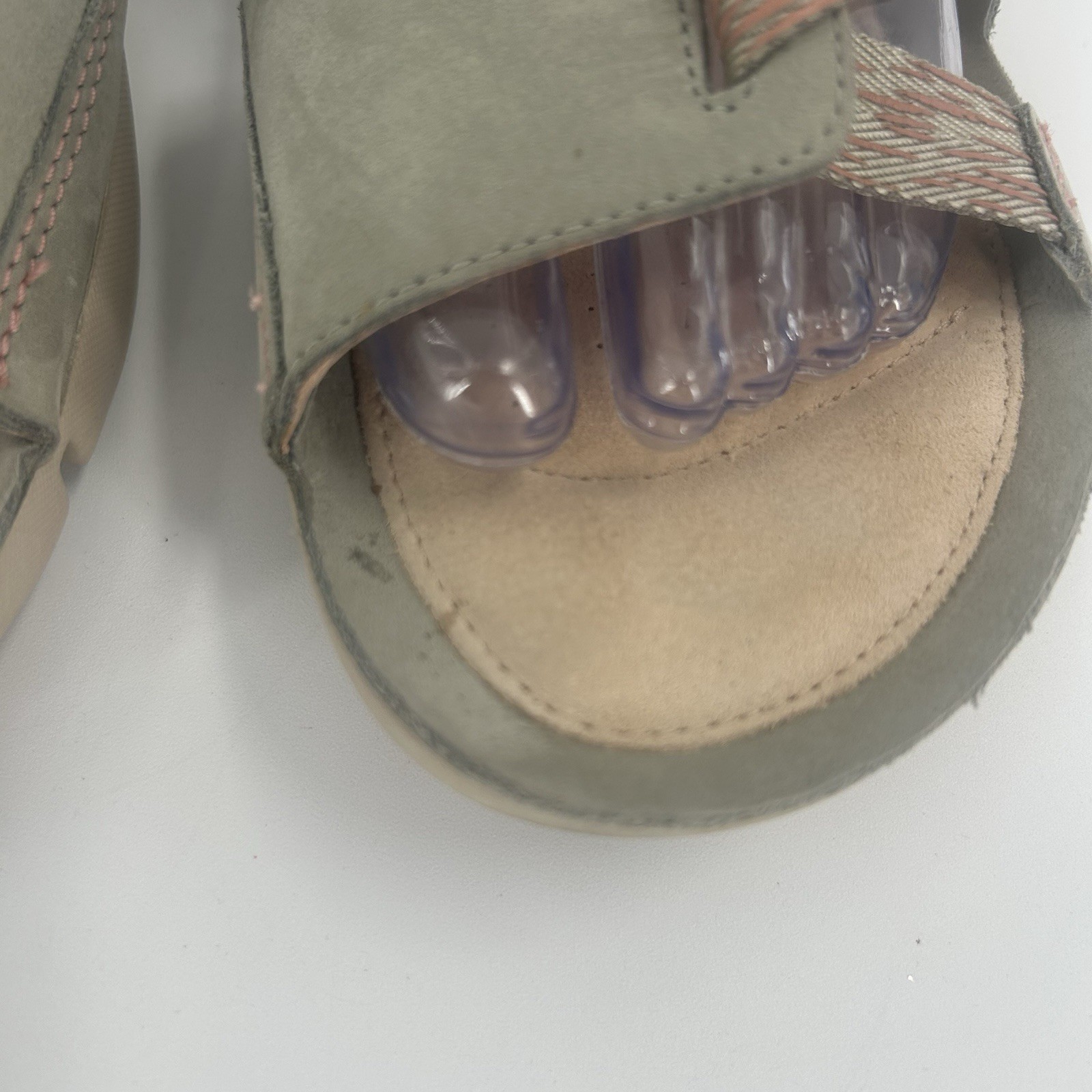 Clarks Womens Tri Clover Sandal Sage Green Nubuk Leather Sz 8.5 M Fast Shipping