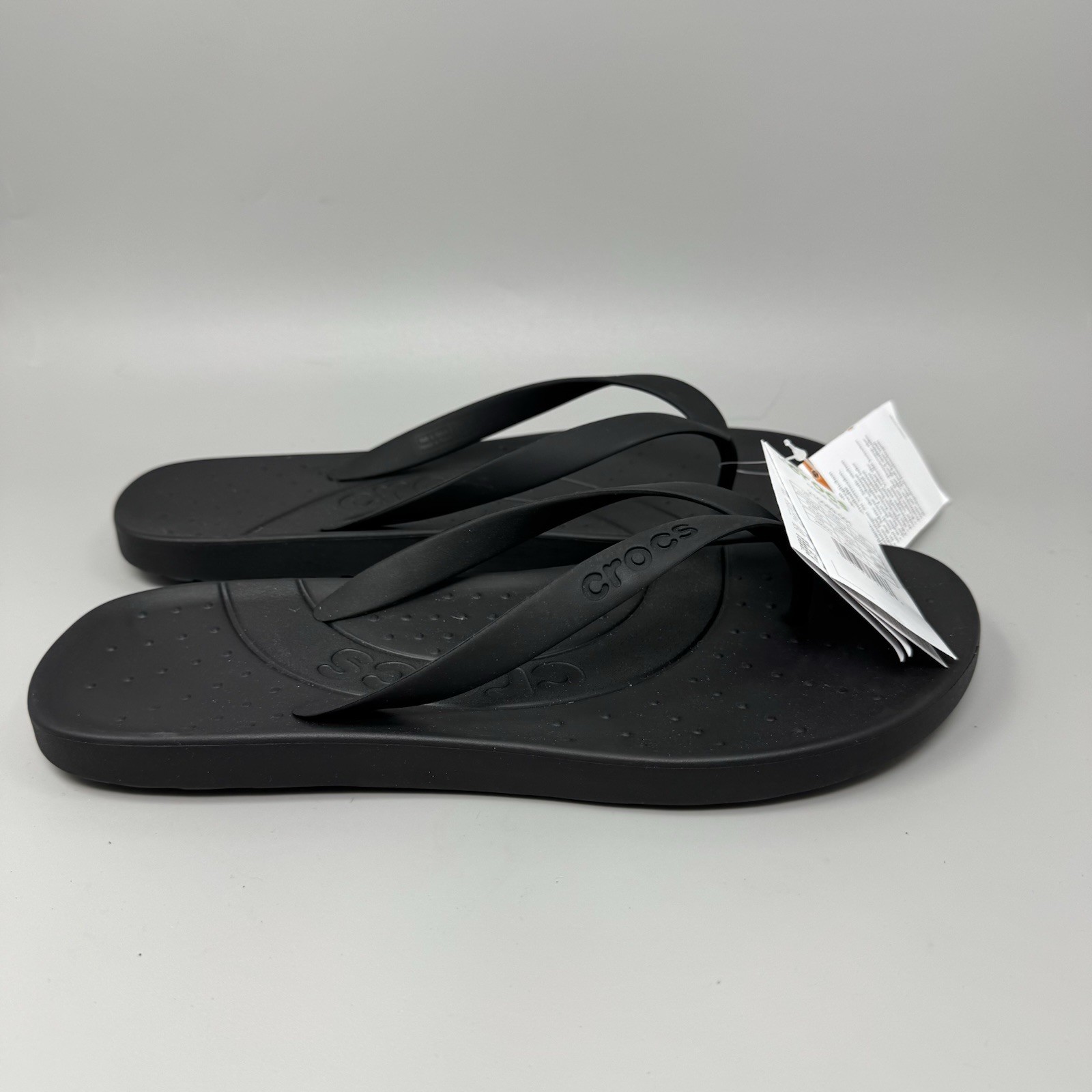 Crocs Flip Thong Sandal Unisex Adults – Black Men’s 10 Womens 12 New