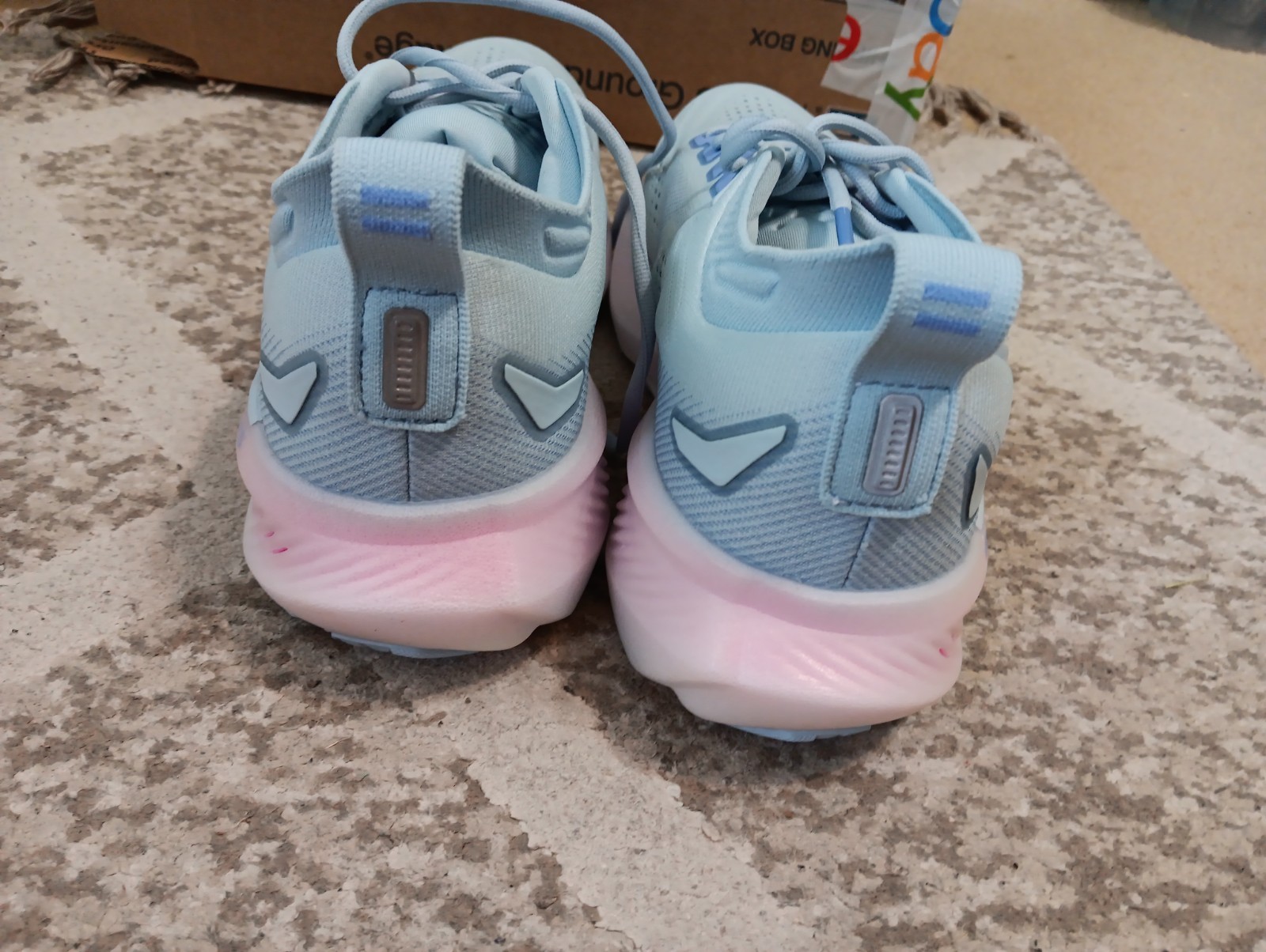 Brooks Womens GLYCERIN 23 Skyway Blazing Bell Pink Size 11B Medium 1204651b475