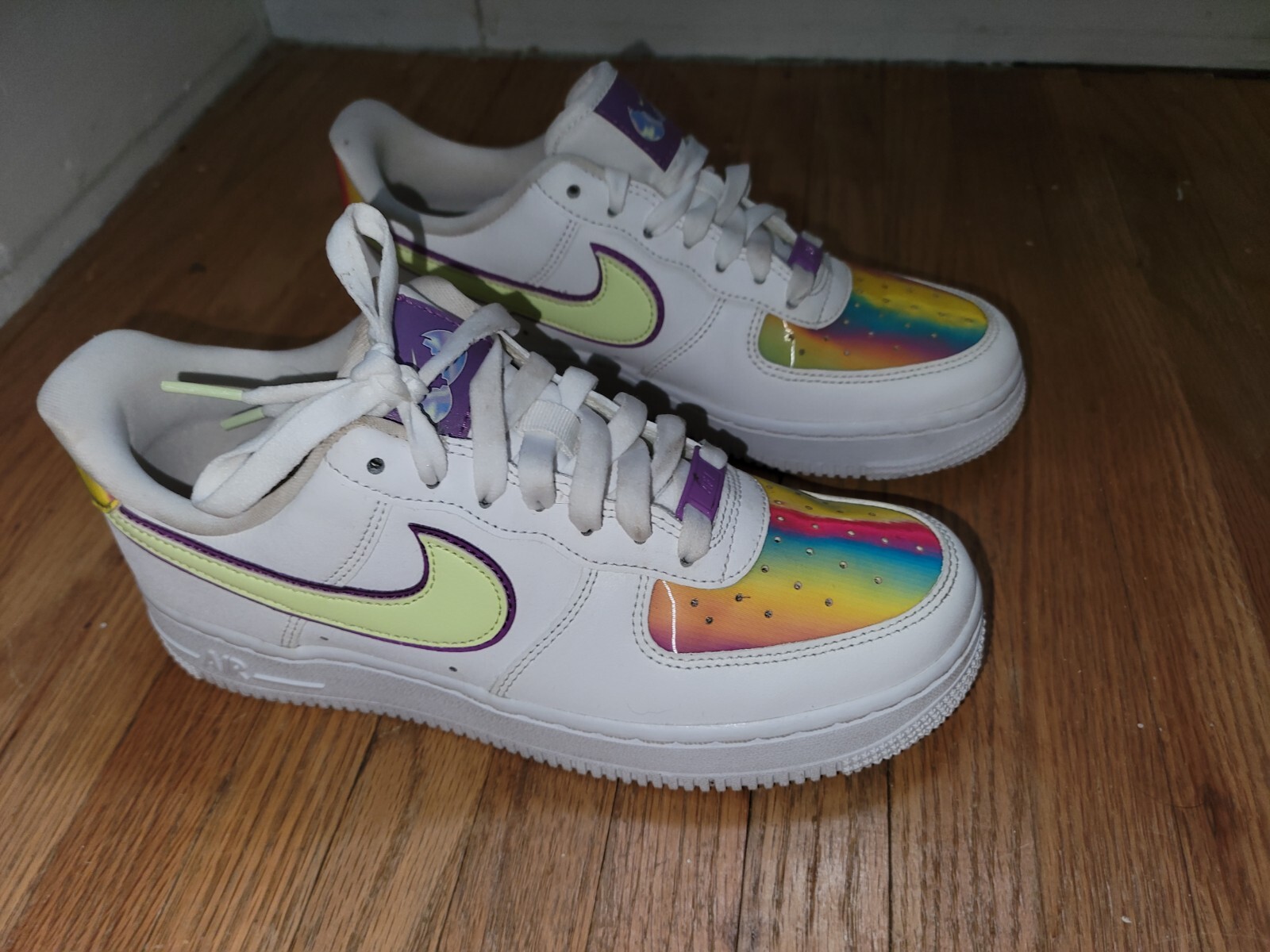Size 7 Nike Air Force 1 Low Easter 2020