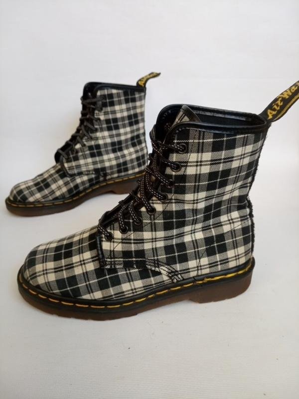 women dr martens boots grey textile 39.5