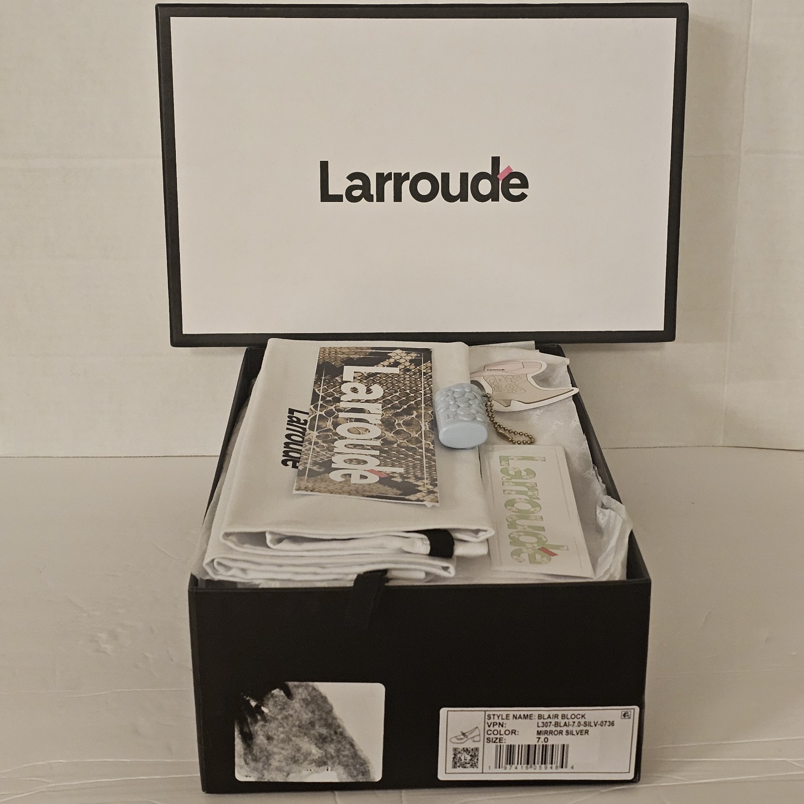 Larroude Blair Block Pump Mary Jane Women’s Mirror Silver Specchio Size 7