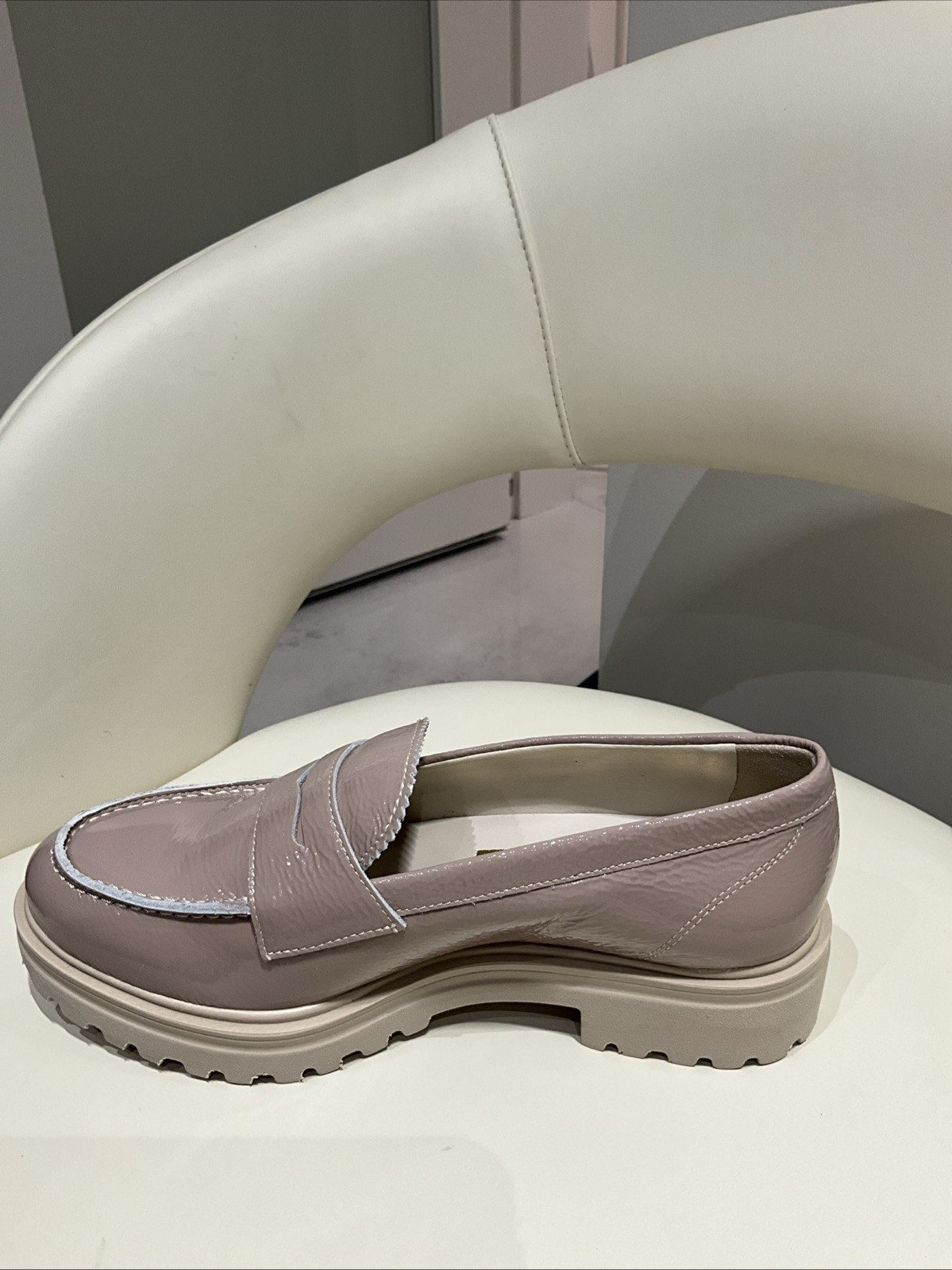 VSL Tan Patent Leather Loafer Shoes Women’s Size 36 Made In Italy New with Box