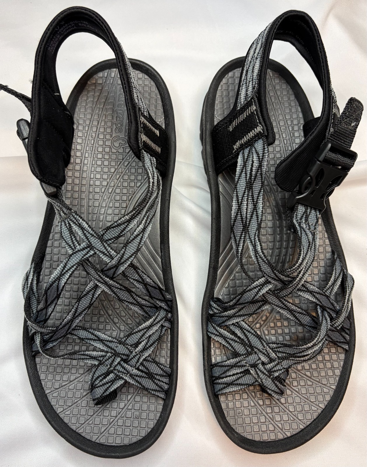 BareTraps Tema Sport Sandals Womens 8 Gray Black Adjustable Comfort Shoes