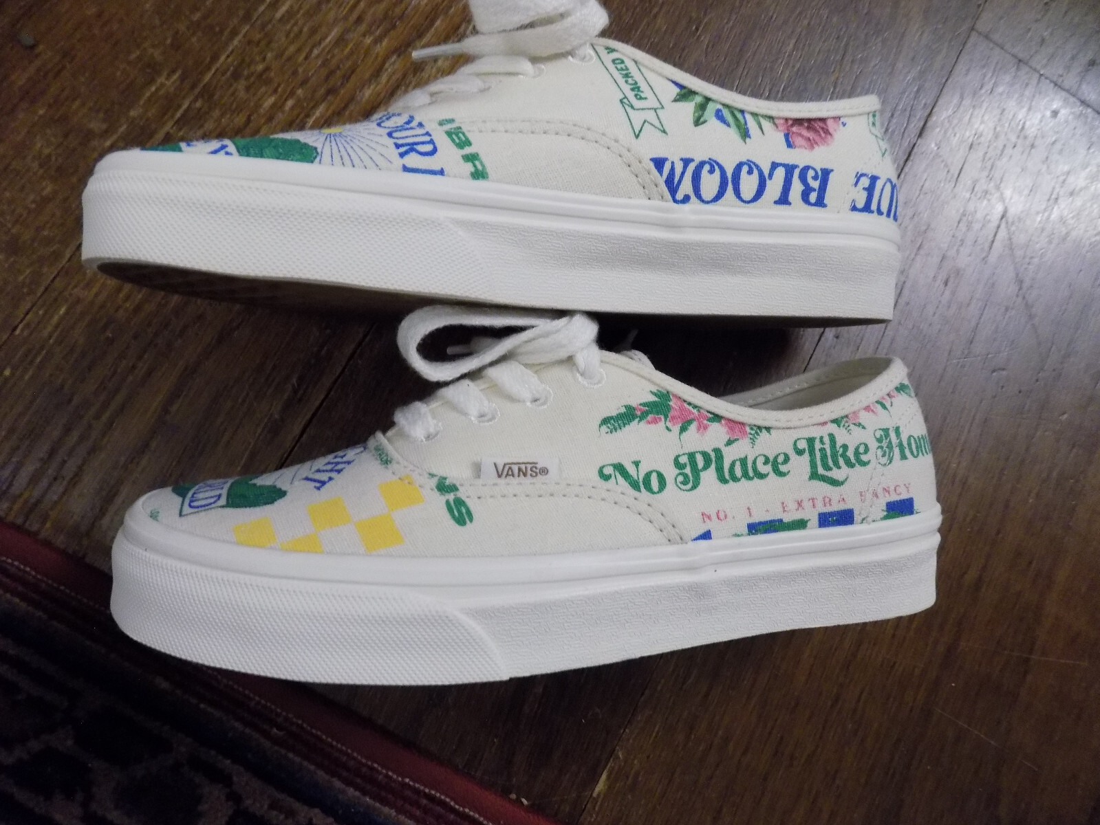 VANS Circle Vee Eco Theory Eco Positivity Shine Your Light 7.5 Sneakers Hemp New