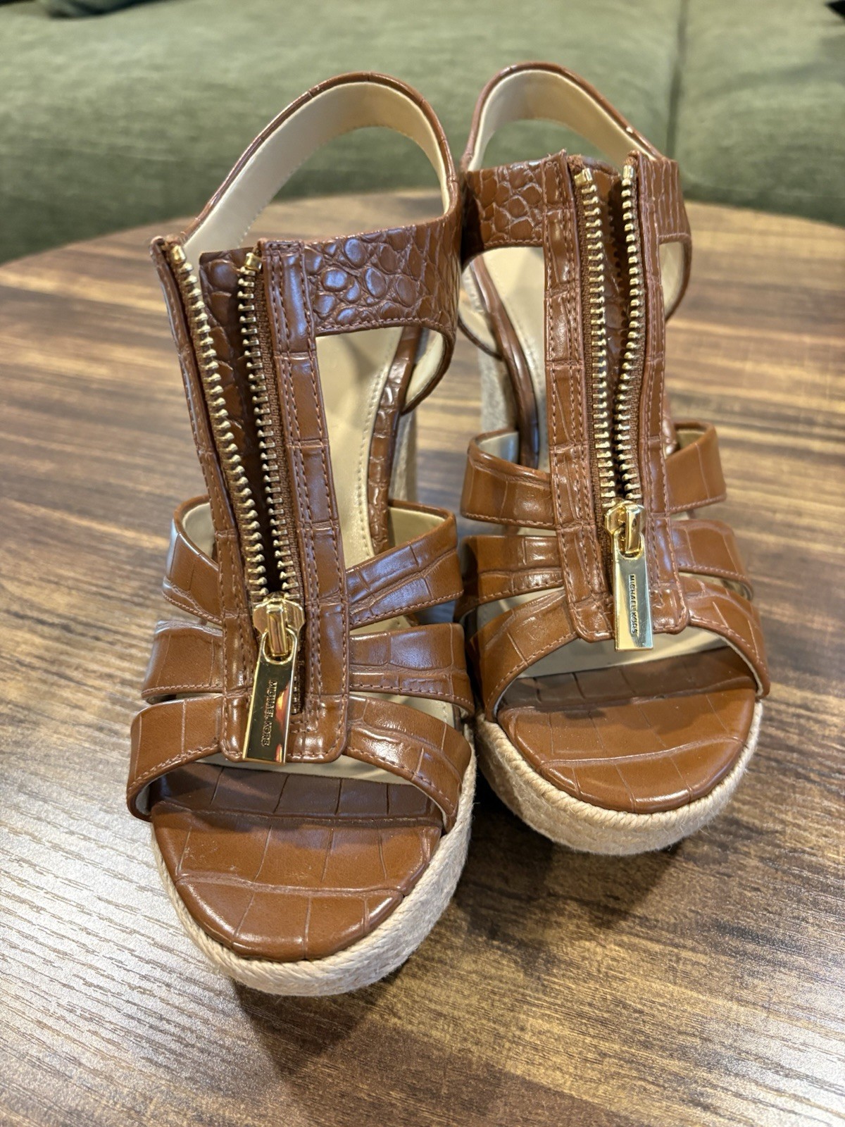 Michael Kors Women’s 6 Brown Croc Embossed Leather Wedge Sandals Zip Ankle Strap