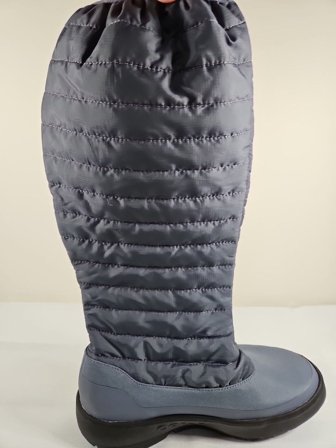 Blue Quilted Textile OOFOS OOmg Recovery Tall Winter Boots US 6.5