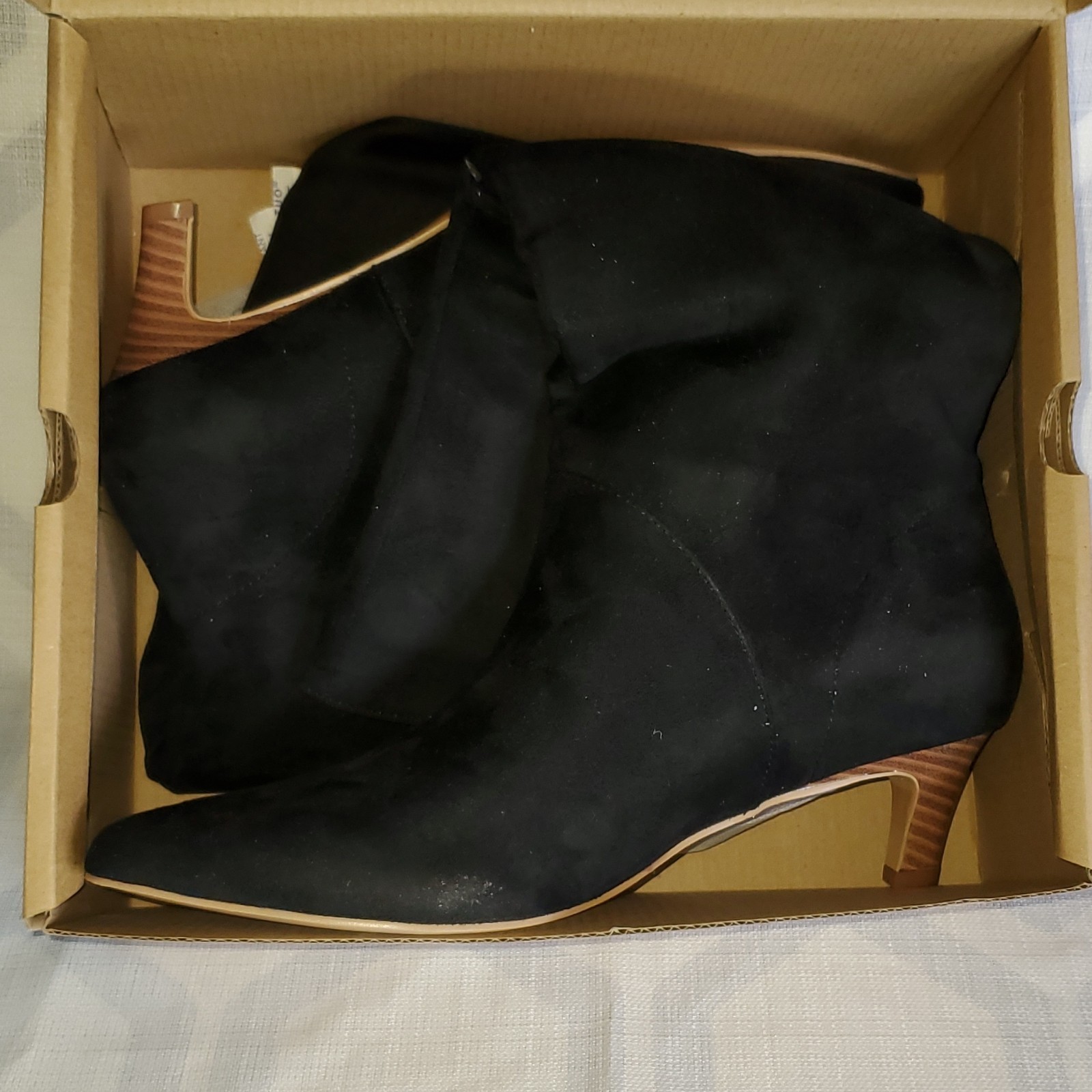 Coutgo Women’s Knee High Boots Black Pointed Toe Kitten Heel Pull On 8.5