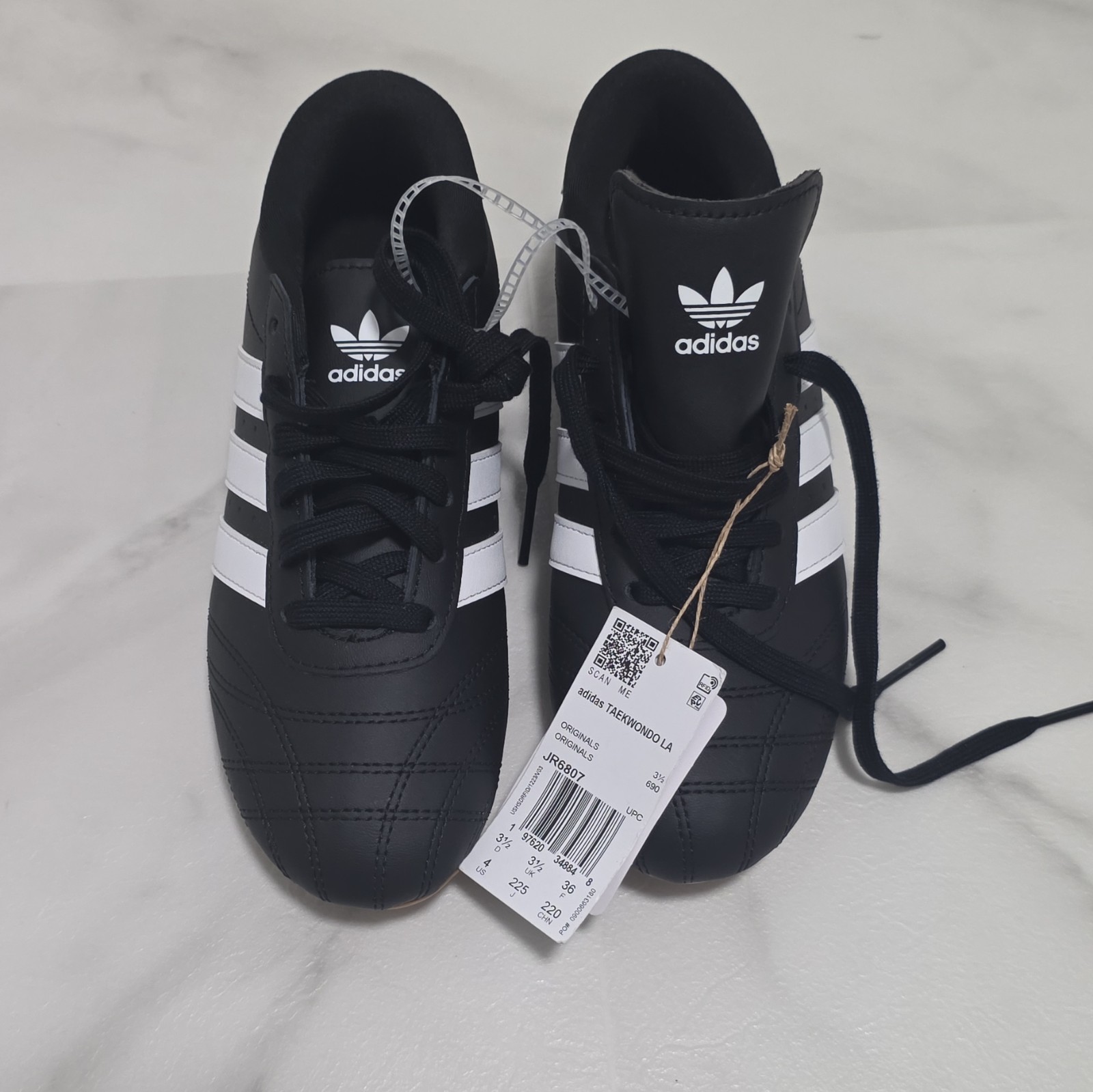 adidas Originals Japan Decon Low Top Lace-Up Sneakers Black/White JR5807
