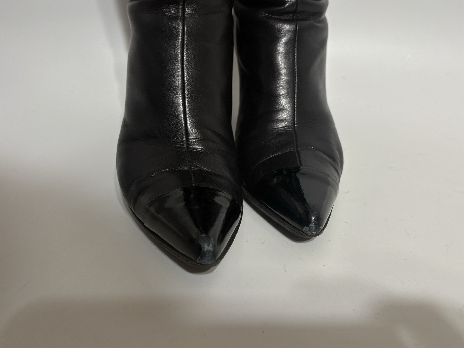 Vtg Chanel Black Quilted Leather CC Logo Zipper Pull Boots 36