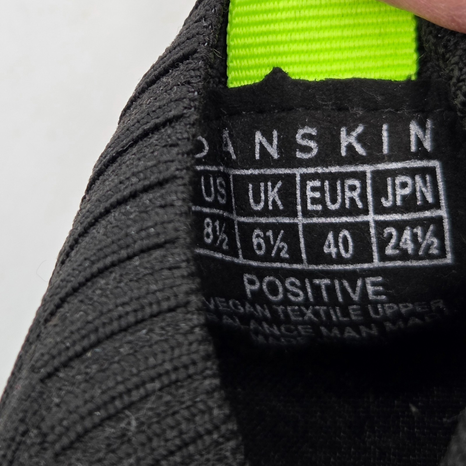 Danskin Positive Womens Size 8.5 Black/Green Lace Up Sneakers Poly Stretch Knit
