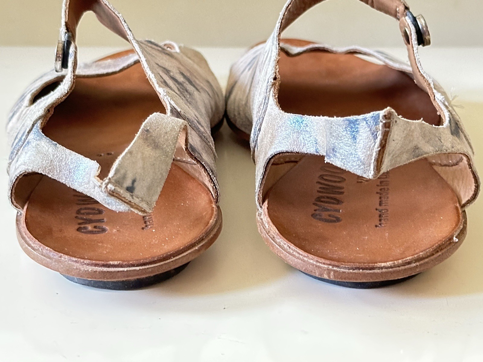 Cydwoq Floral Flat Leather Sandals Women Sz 36 / US 6 Slingback Handmade In USA