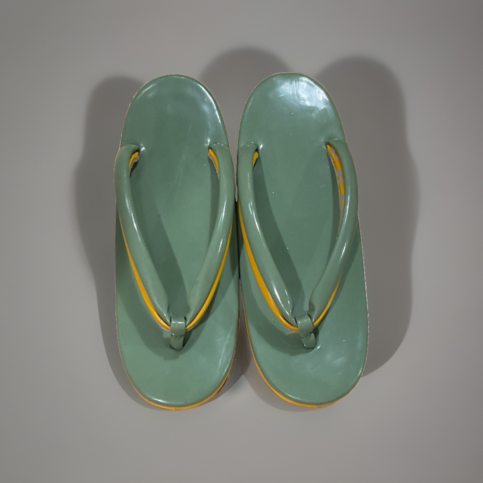 Vintage Japanese Zori Sandals Platform Wedge Green And Yellow Size 7
