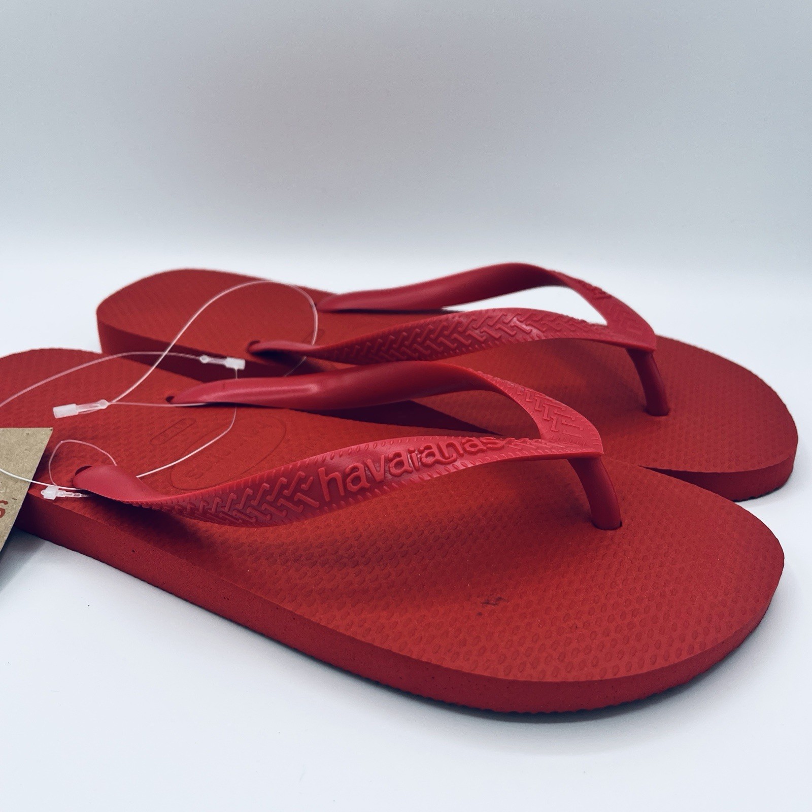 HAVAIANAS Flip Flops Beach Summer Vacation Ruby Red Size 11/12W – 9/10M (NEW)
