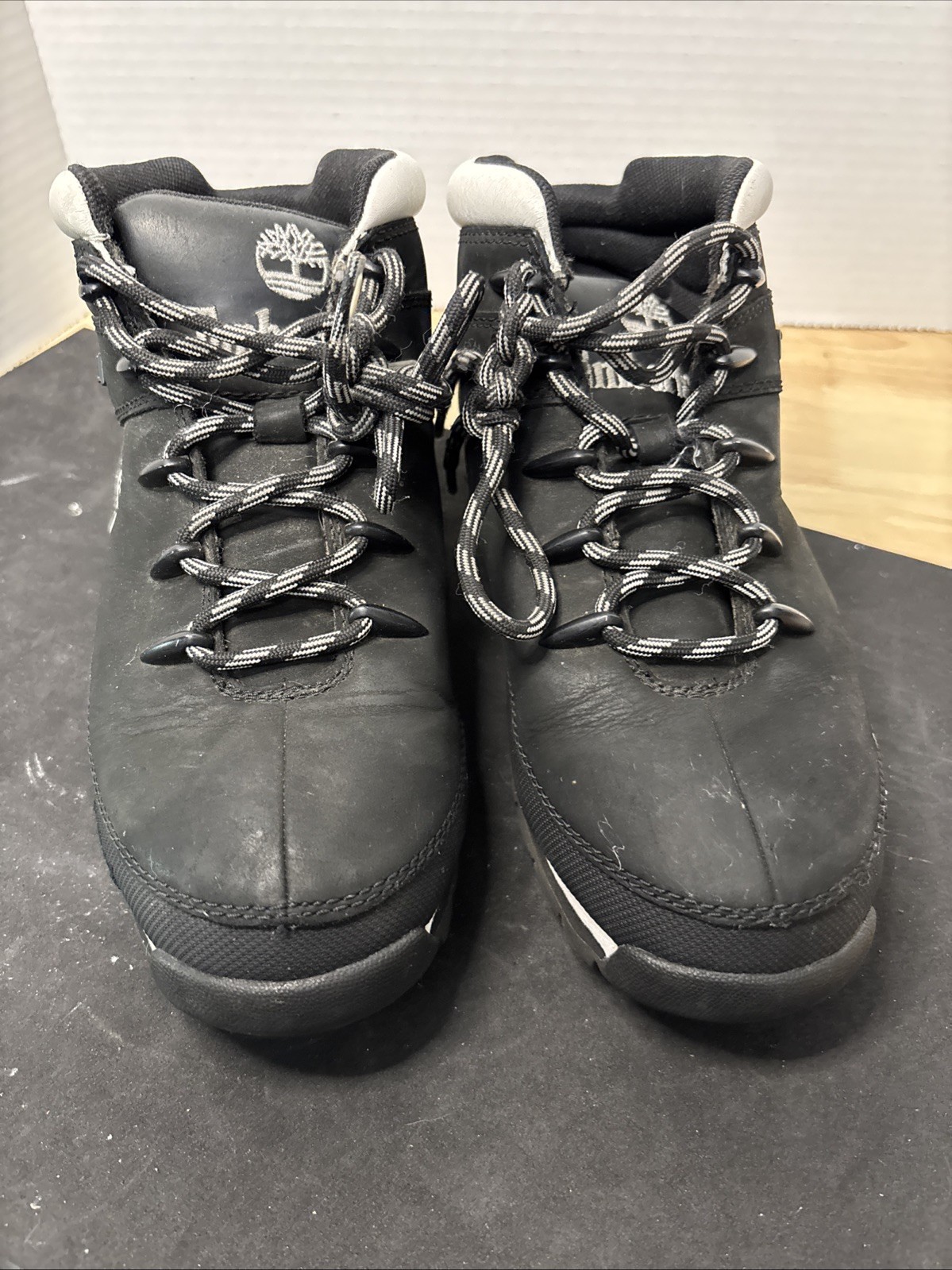 Hiker Boot A1R39 Women’s Size 8 Black White Trim Timberland Euro Sprint Mid