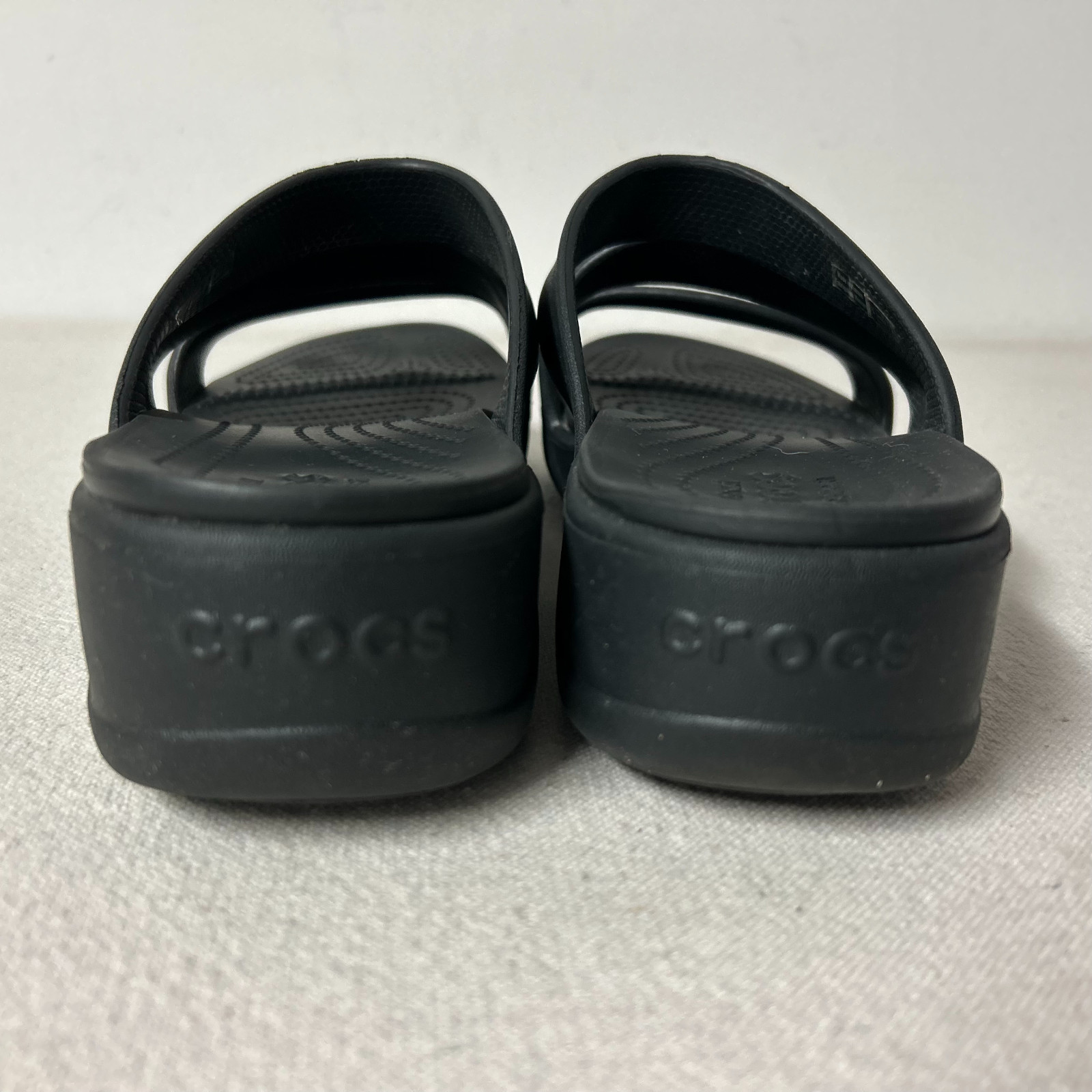 Crocs Getaway Strappy Sandals Women’s 11 Black Platform Wedge Slide Dual Comfort