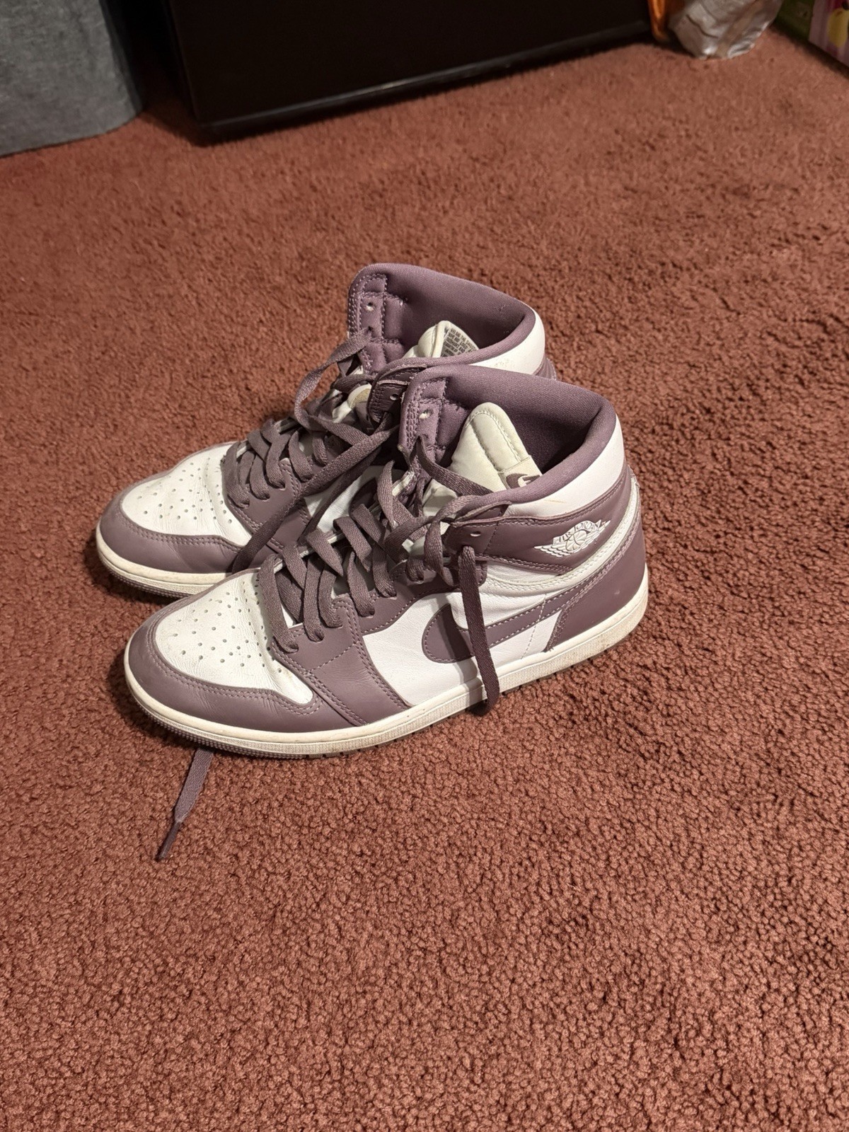 Nike Air Jordan Women’s Basketball Shoes Size 8