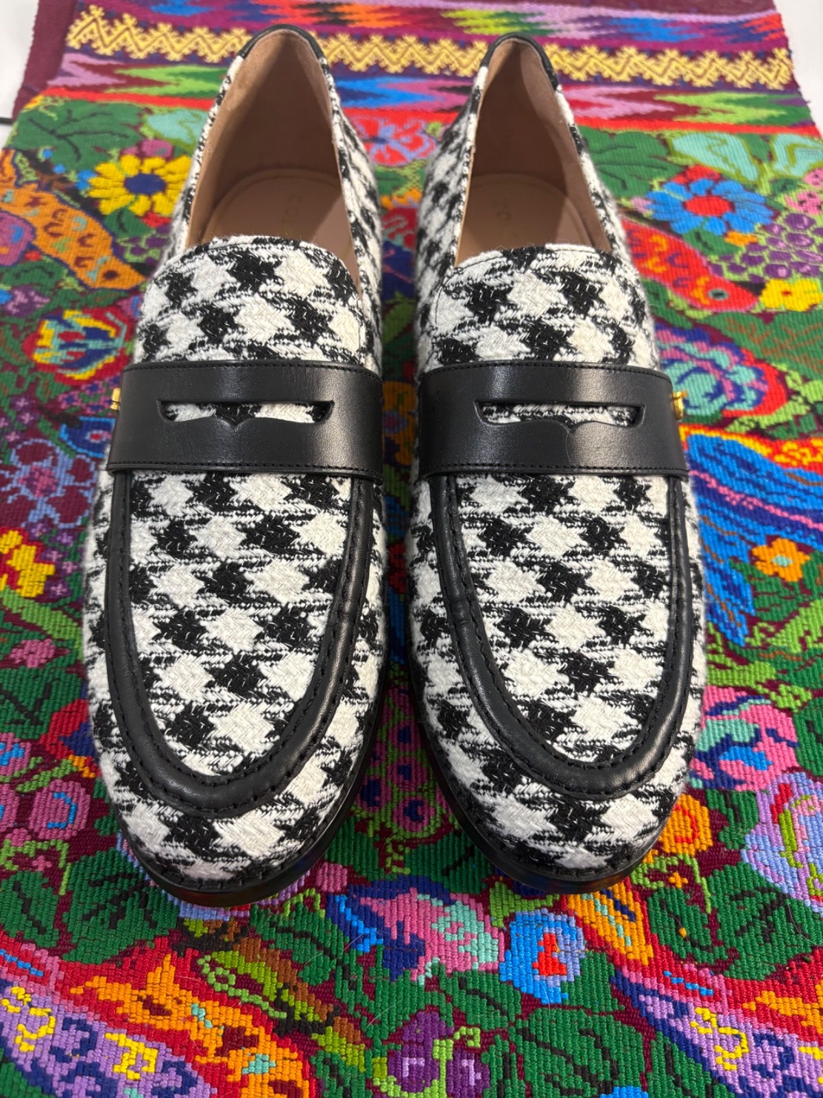 Cole Haan Women’s Lux Pinch Penny Loafer Houndstooth Black White Preppy 9.5B EUC