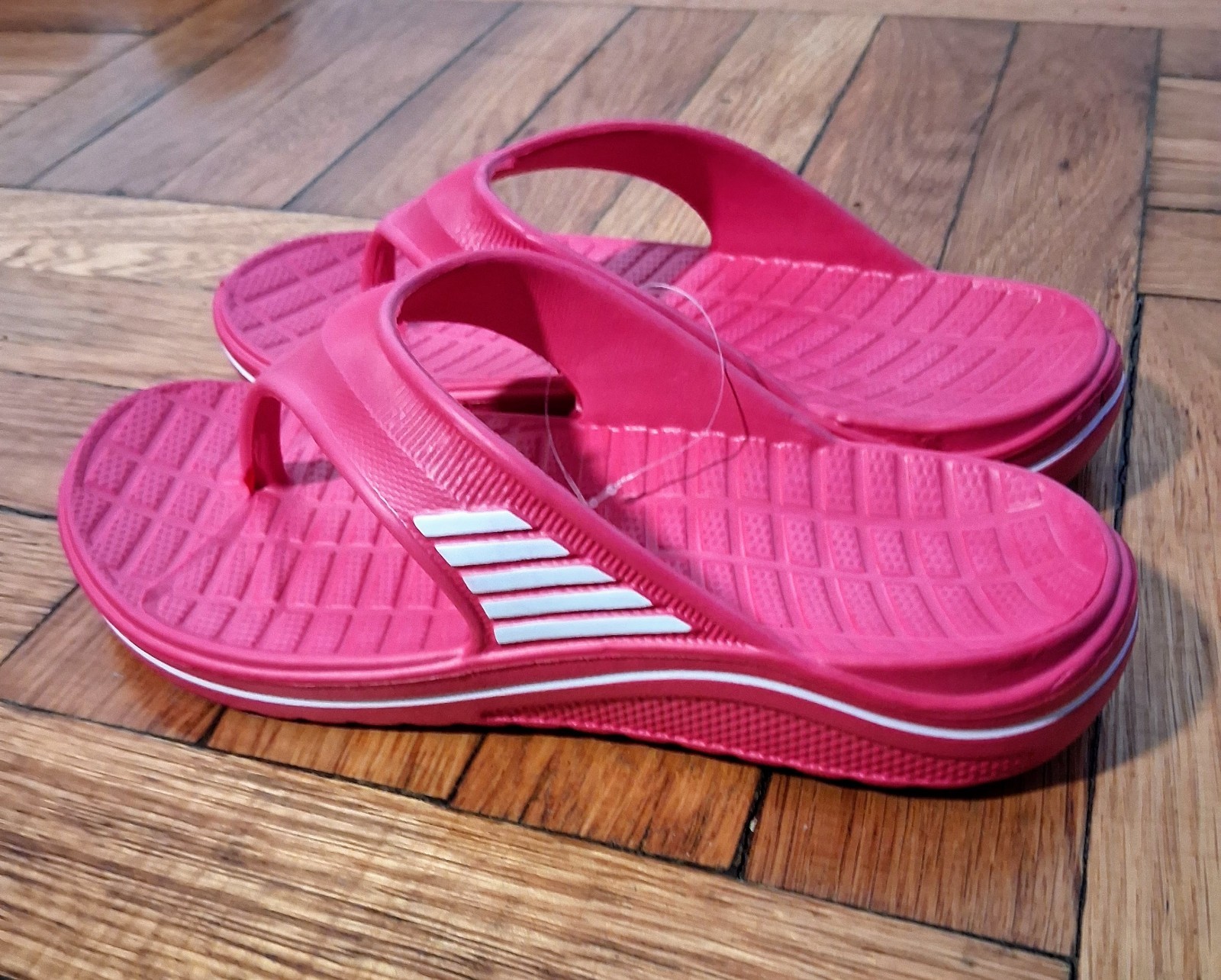 New Women’s Stylish Flip Flop Comfort Sandals in 6 Colors