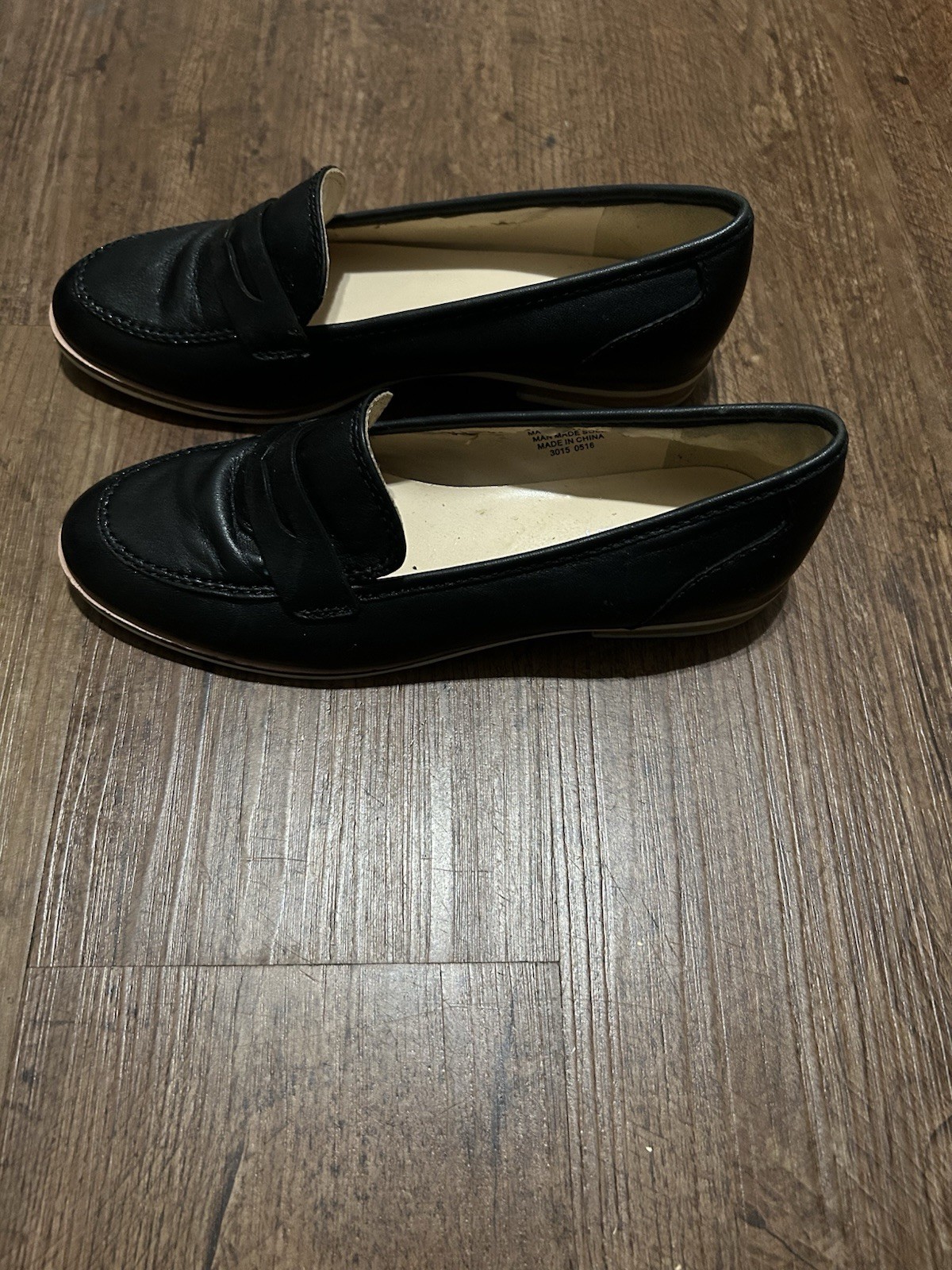 Nine West Women’s Black Leather Comfort Loafer Flats Round Toe Slip On US 6