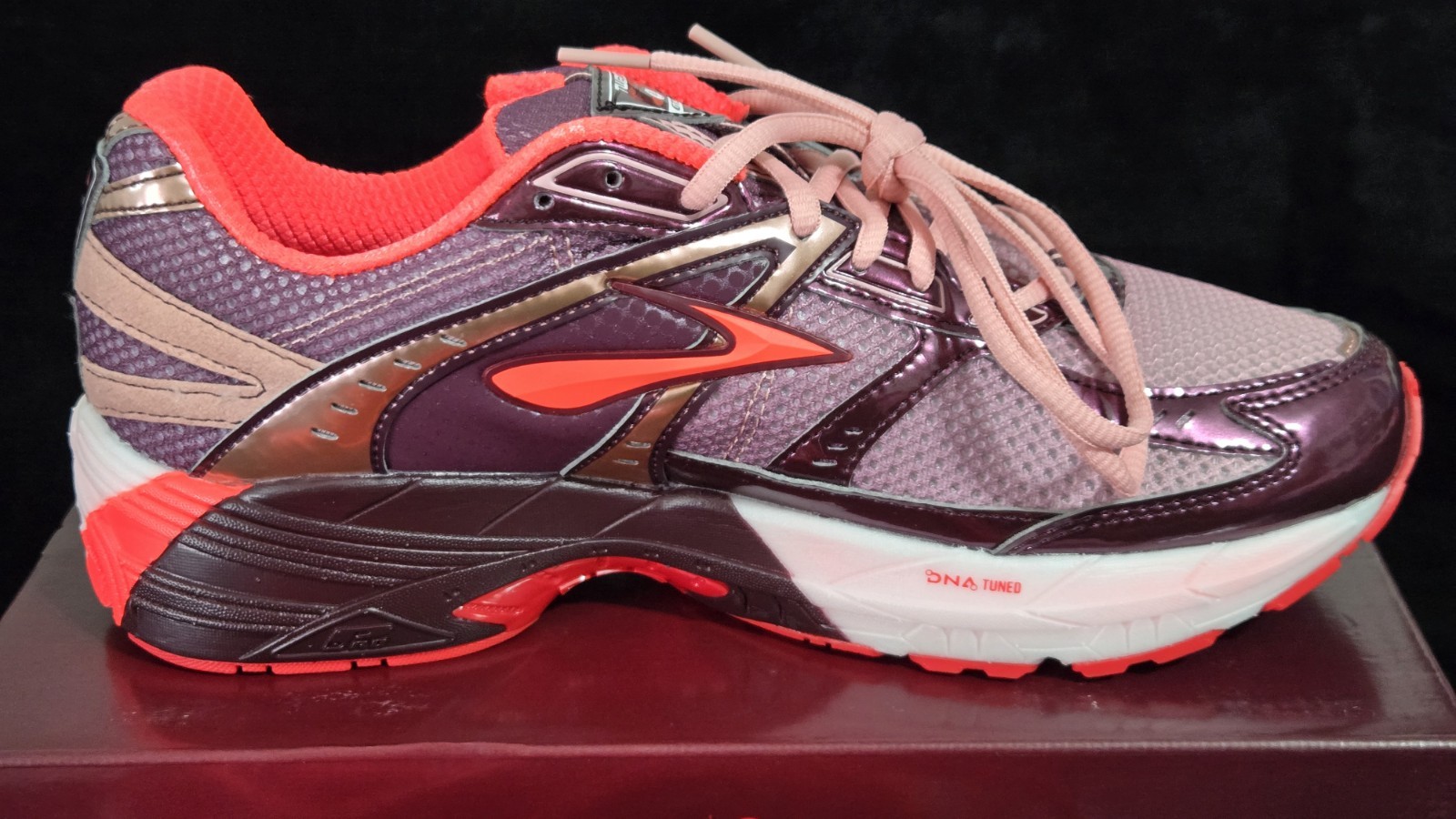 BROOKS EXCLUSIVE!. AFEW ADRENALINE GTS 10 TWAGD COLLAB SHOE DNA LOFT