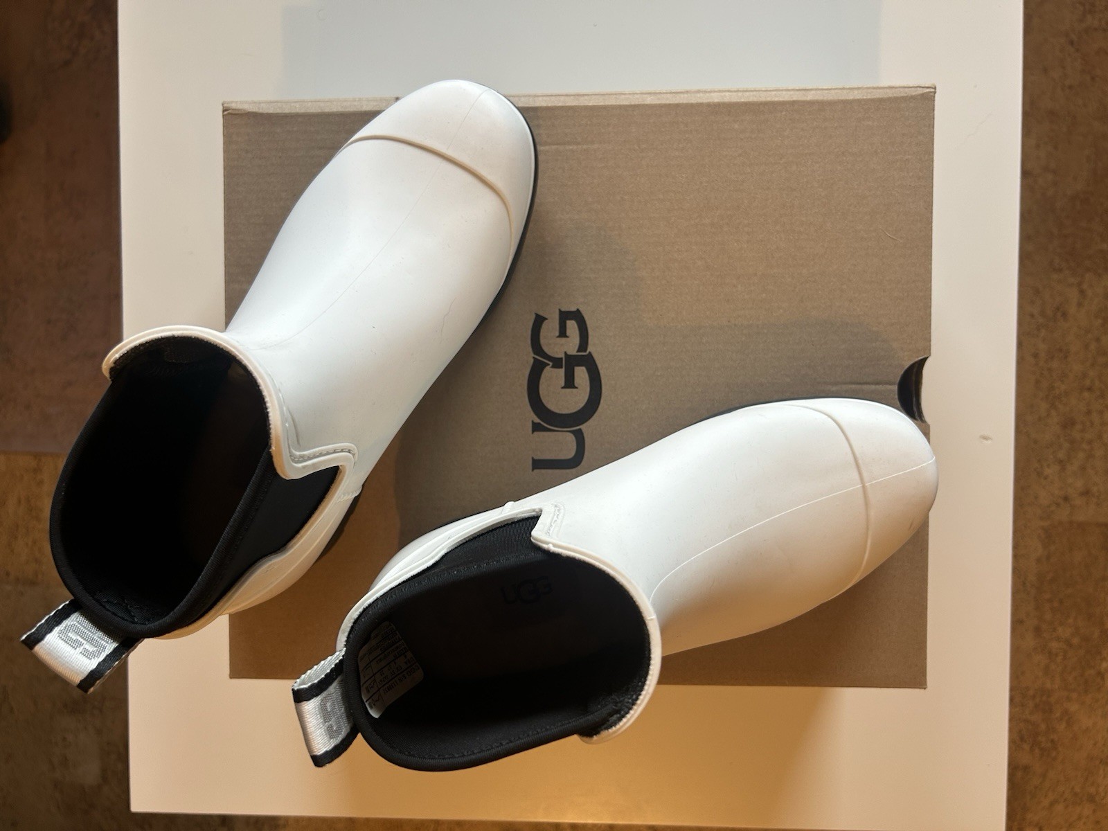 UGG W Droplet Boots Women’s Wellies White Size 37