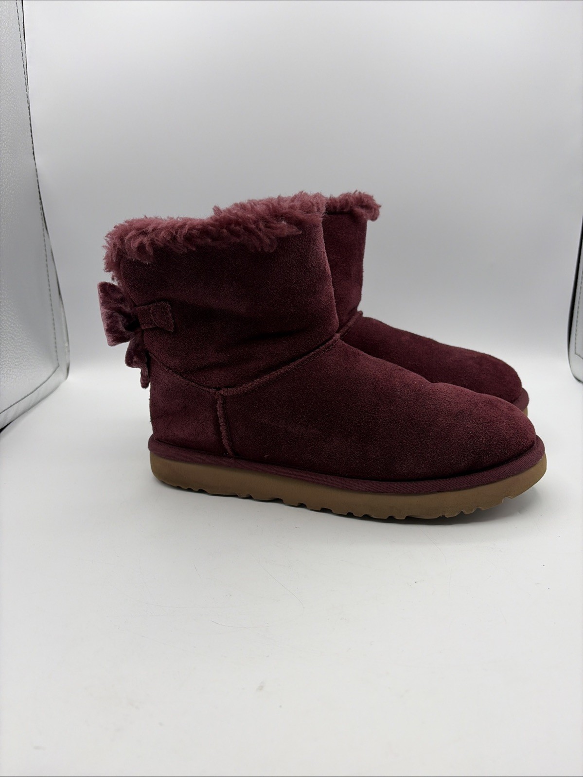 UGG Burgundy Velvet Bow Ankle Bootie Lined Comfort Women’s US 8 EU 39 UK 6