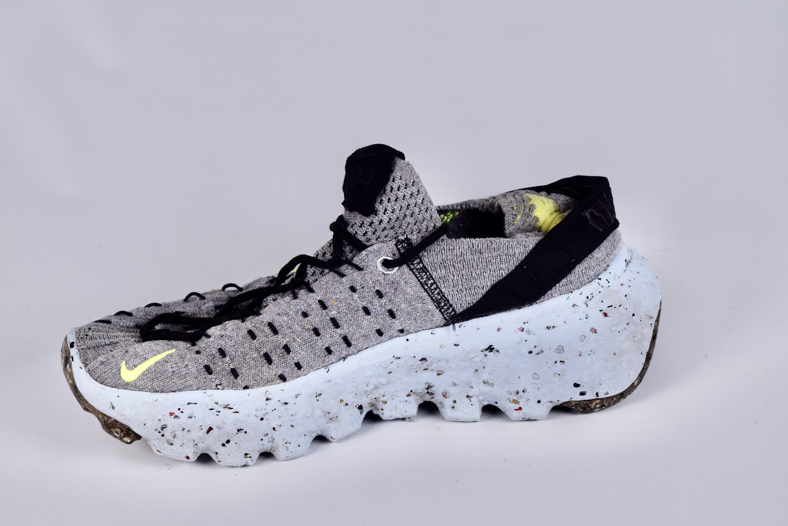 Nike Women’s Space Hippie 04 CD3476-001 Gray Running Shoes Size 7.5 Sneaker