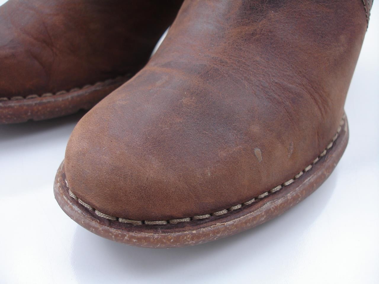 Women’s 7 M Clarks Artisan Carleta Paris Brown Leather Ankle Boots Side Zip Heel