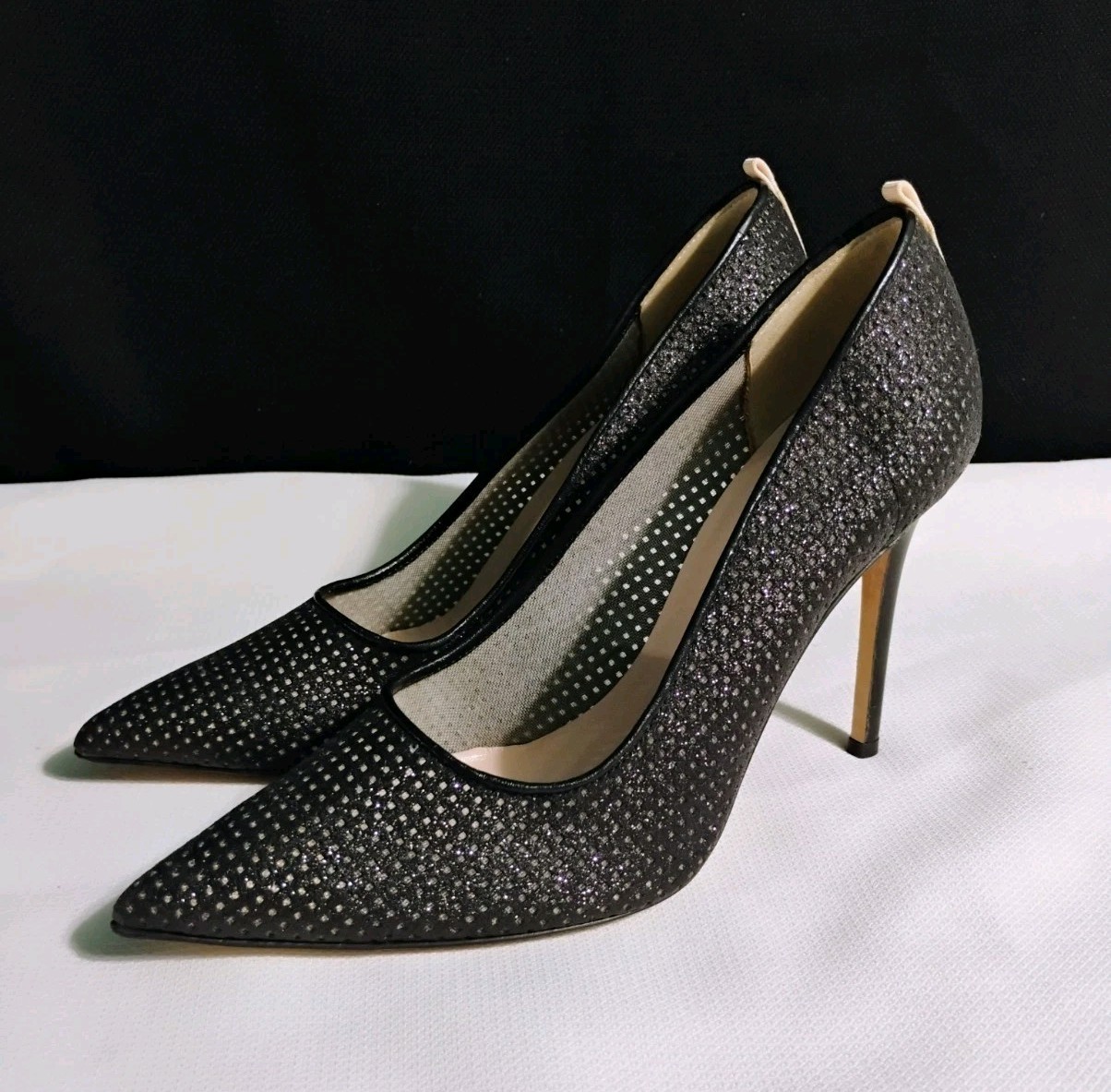 SJP Sarah Jessica Parker Fishnet Fawn Shimmery Stiletto Pumps Sz 38.5 US 7.5-8
