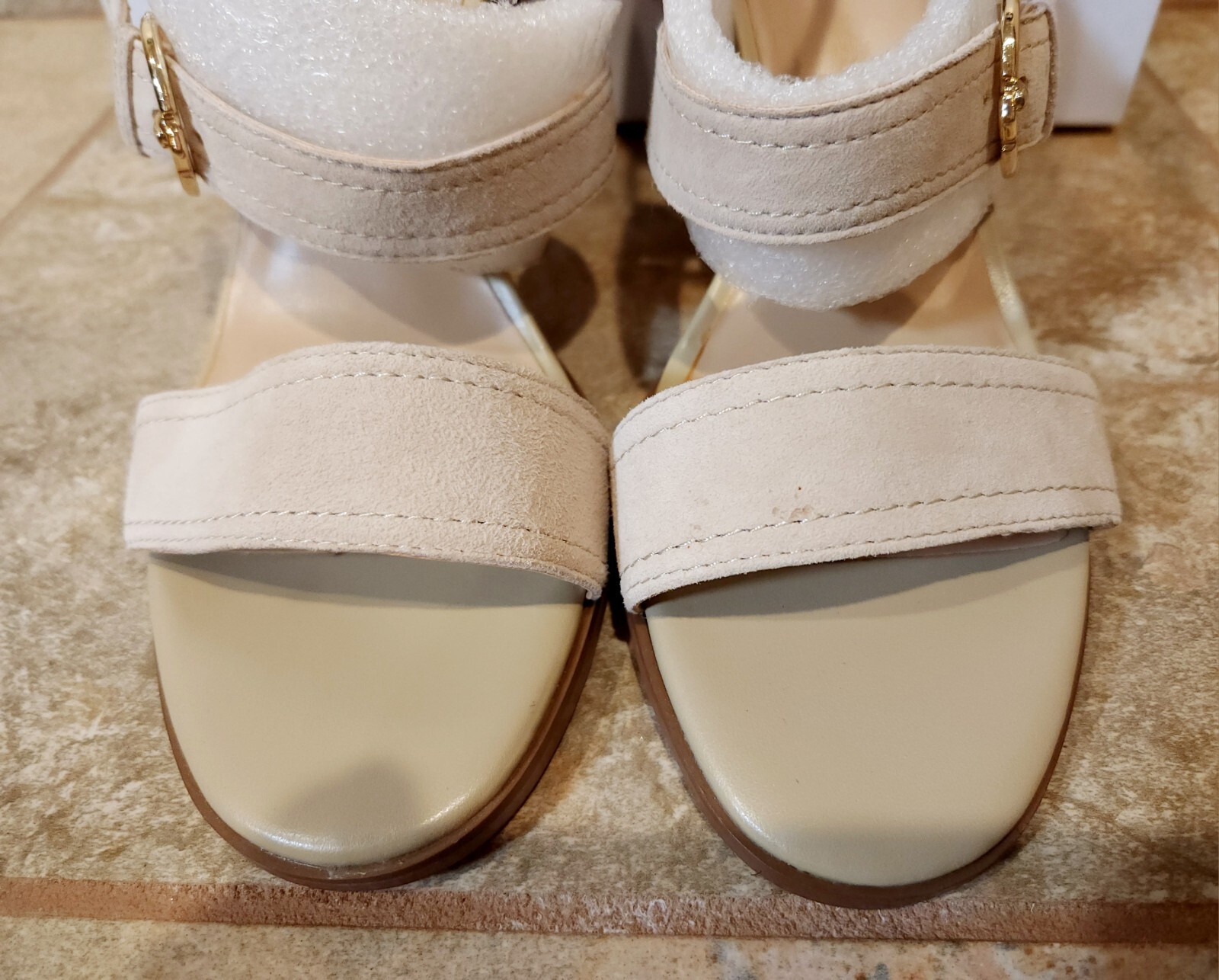 C. Wonder | Maya Women’s Beige Suede 3.5″ Heels Sandals Size 7.5 M | NEW! 💖✨️