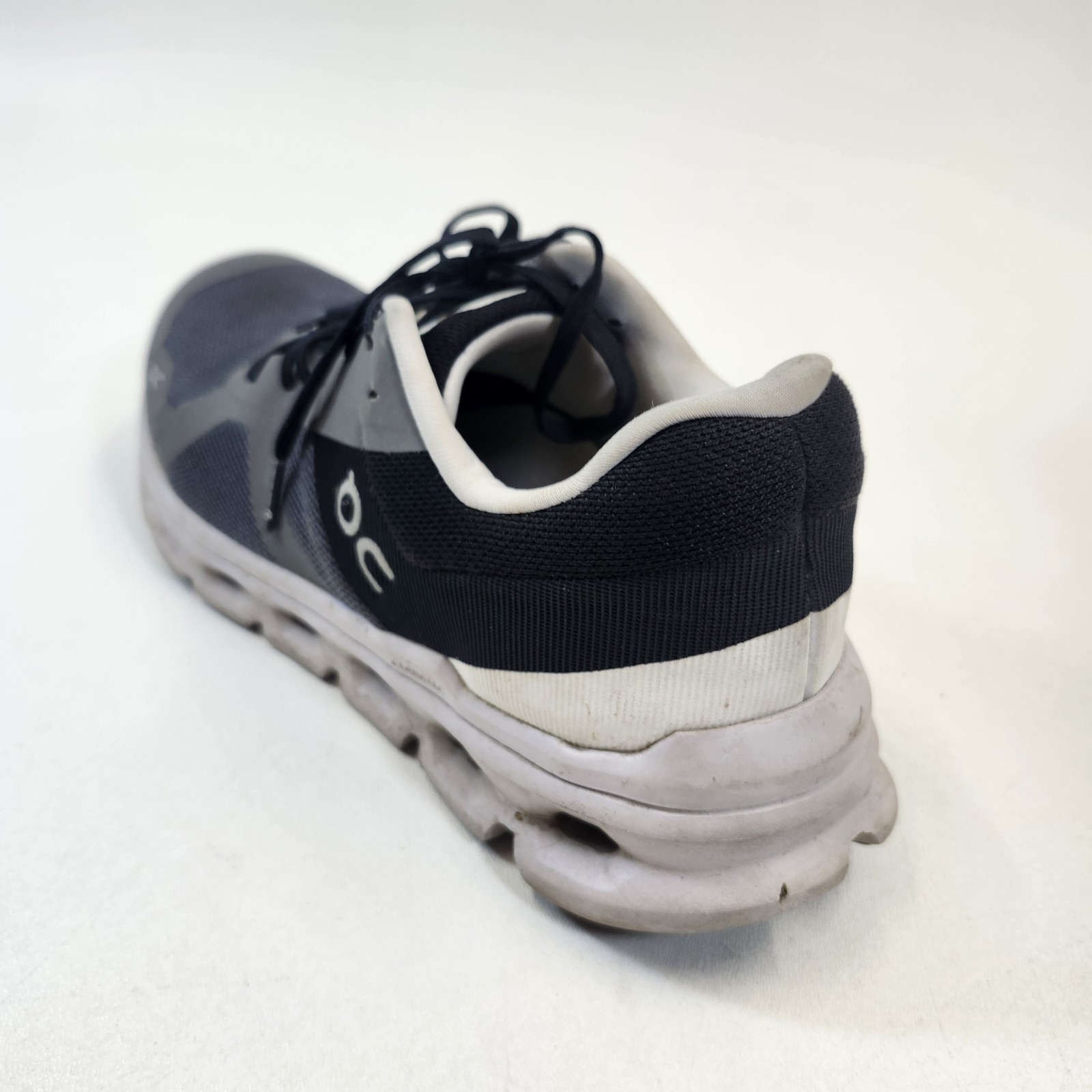 On Cloudrunner Running Shoes Womens Size 9 Eclipse Black Gray 46.98643