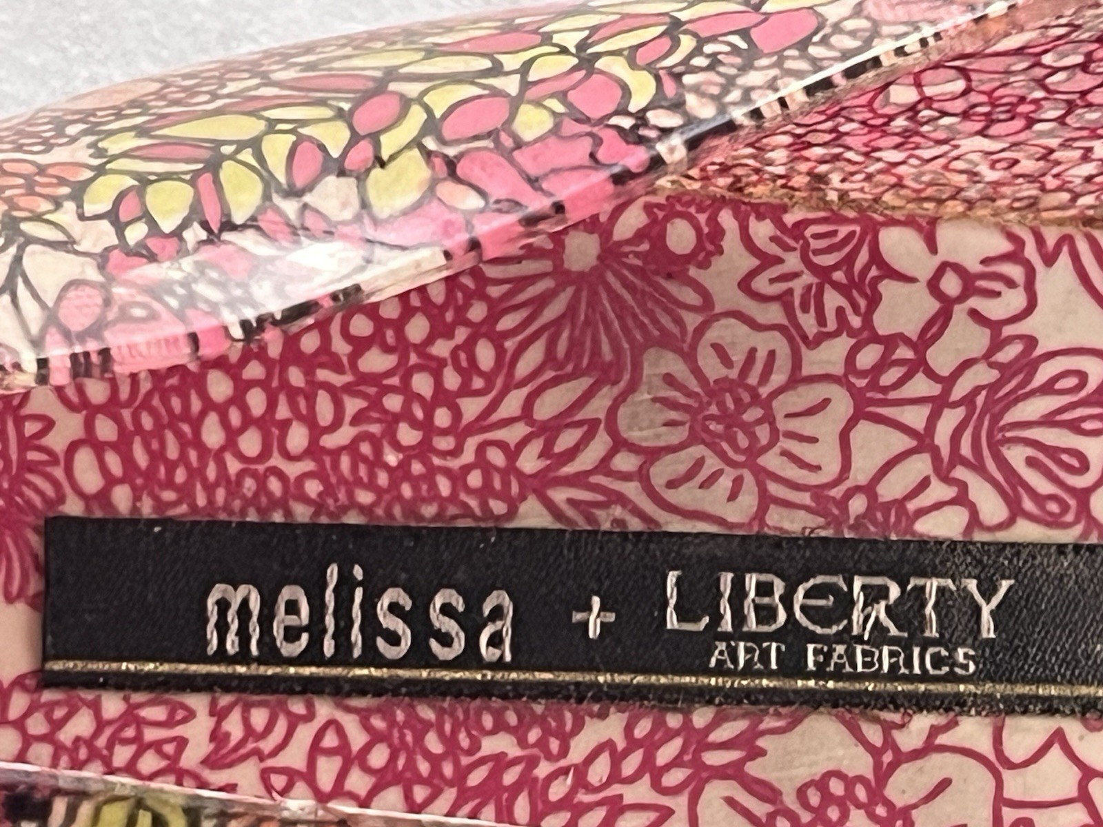 Melissa Liberty Art Fabrics Women’s Floral Jelly Flats, Size 8