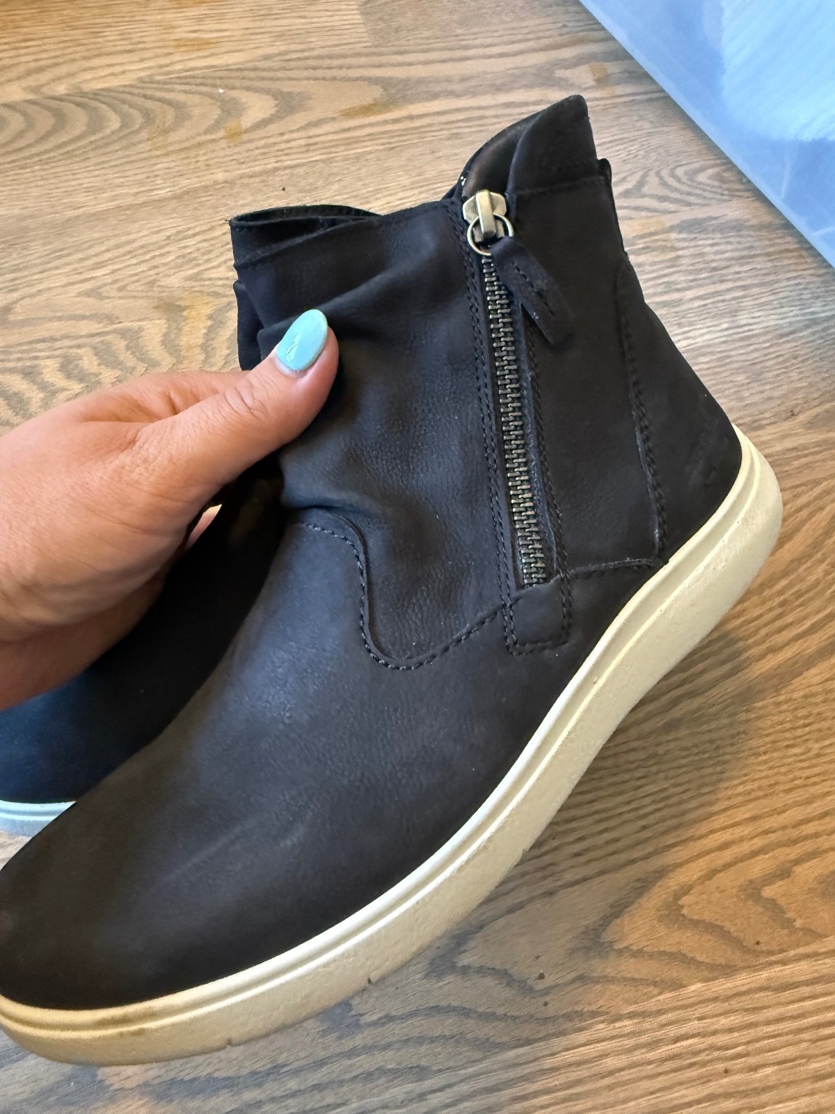 Josef Seibel Women’s Black Size 6 Ankle Boots with Side Zipper
