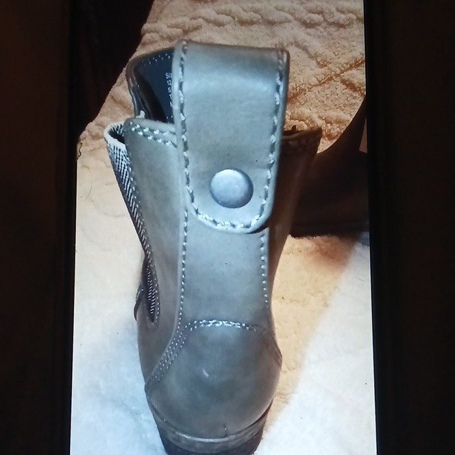 Maurices Anna Brownish/Gray Ankle Boots Zip Comfort Synthetic Women Size 9