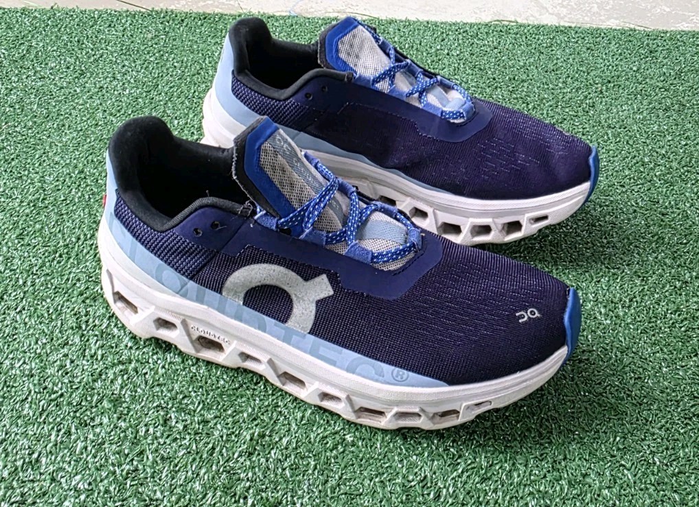 On Cloudmonster Acai/Lavender Blue Road Running Shoes Sneakers Women’s 8.5