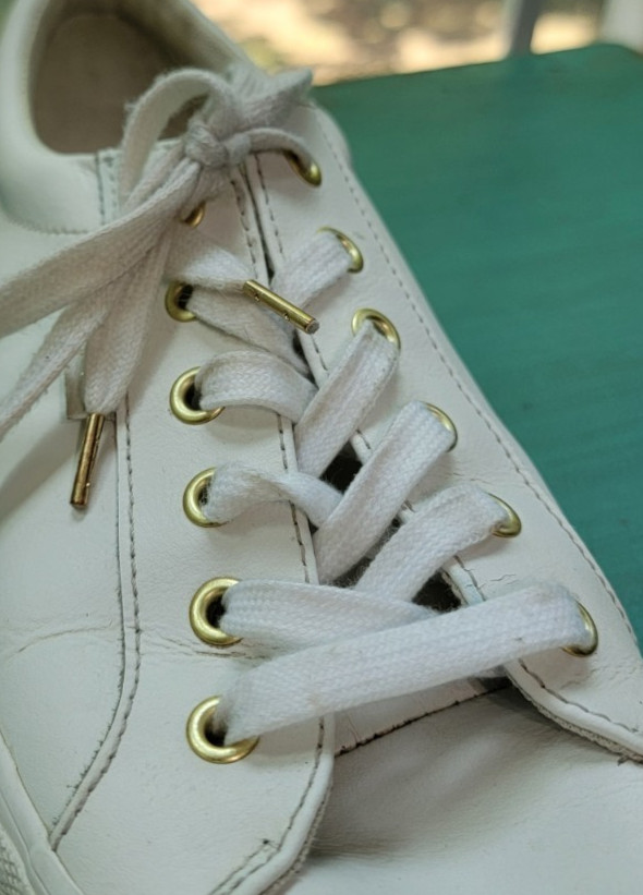 Keds Softerra Womens White & Gold Jump Kick Lace Up Sneakers US Size 11 WH6381