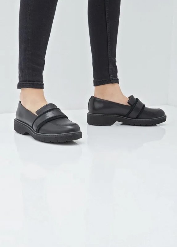 women clarks loafers black leather 41 #79X4