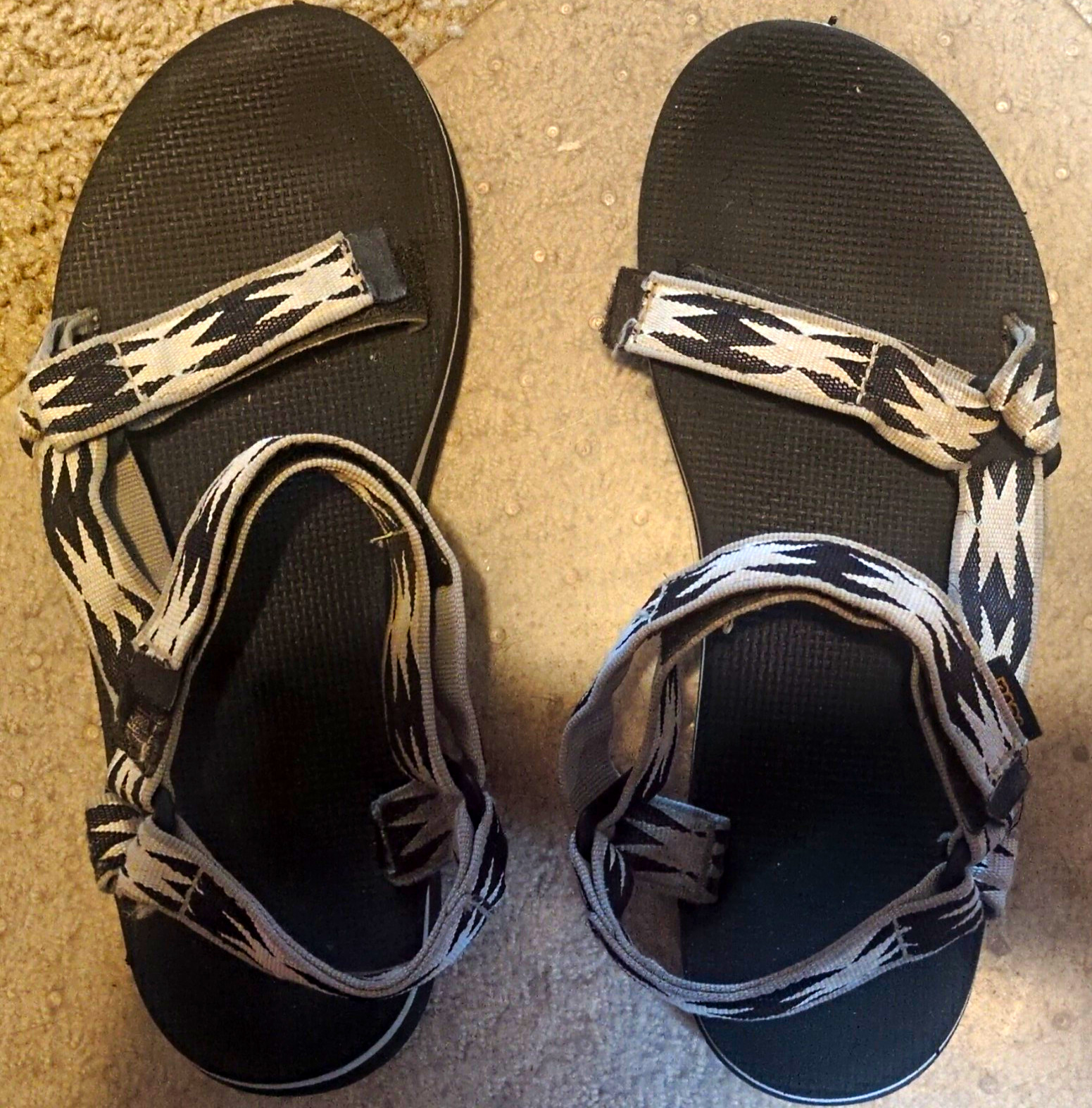 Teva Women’s Black/White Geometric Strappy Sandals Hook & Loop Adjustable Sz 10