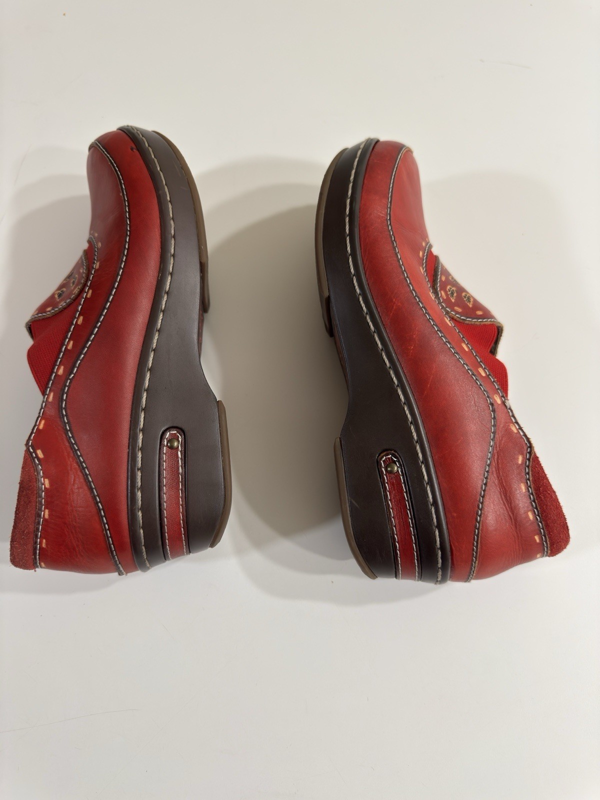Spring Step L’Artiste Burbank Clogs Red Embossed Leather Women’s Sz 38