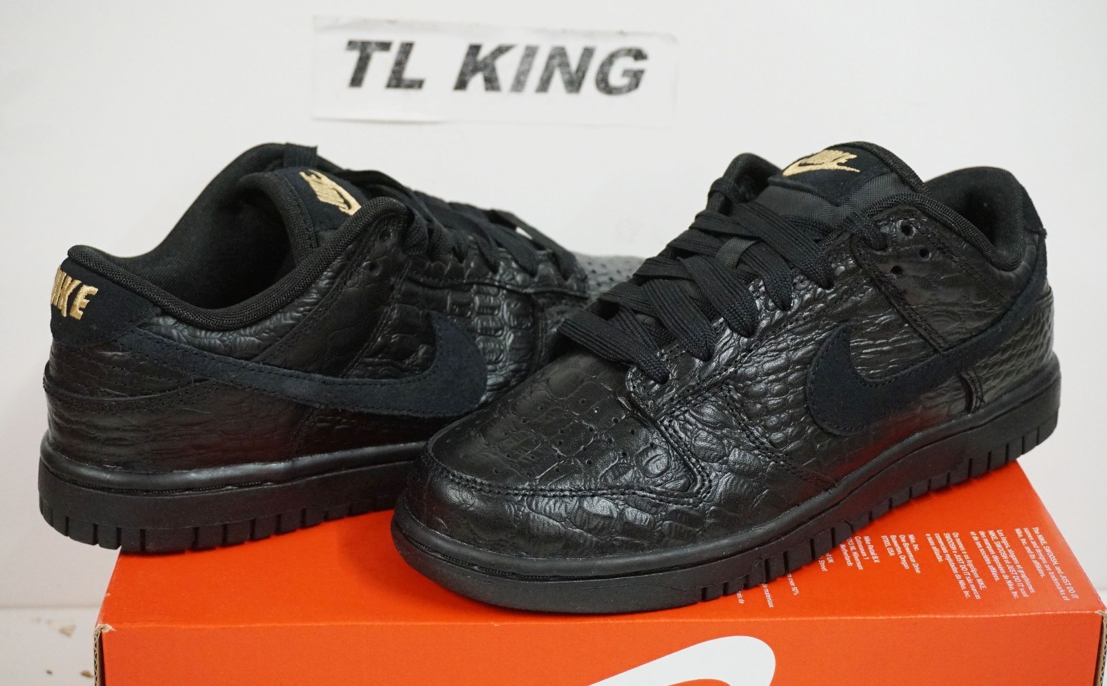 Nike WMNS Dunk Low SS Crocodile Black Gold Limited Edition Rare HV4388-001 CB